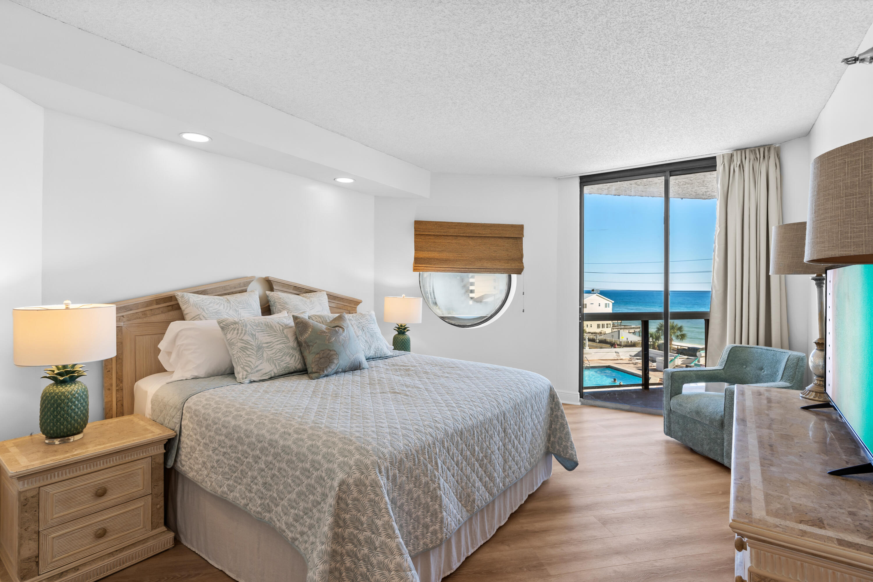 DESTIN SURFSIDE CONDO - Residential