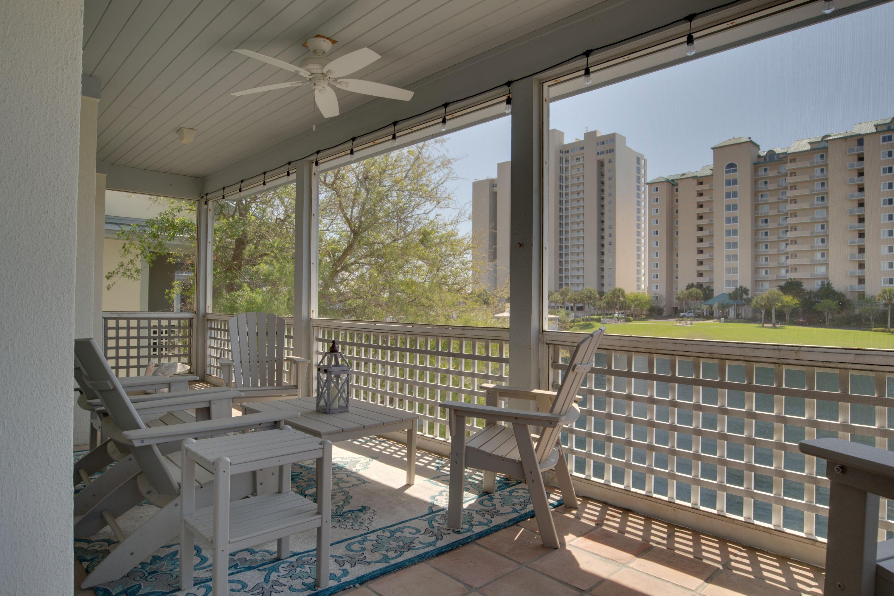 HIDDEN DUNES BEACH VILLAS - Residential