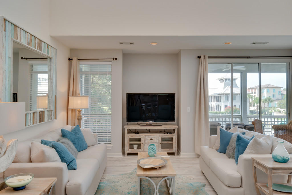 HIDDEN DUNES BEACH VILLAS - Residential