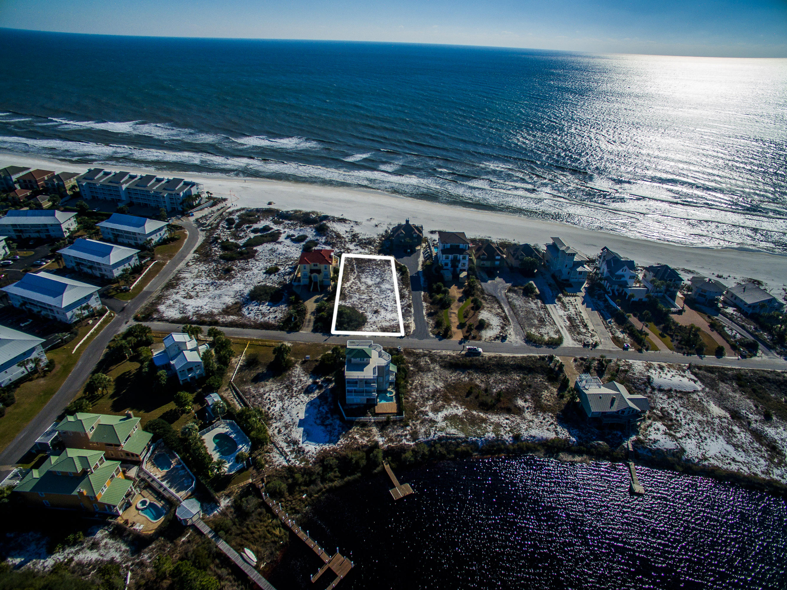 METES & BOUNDS - Land