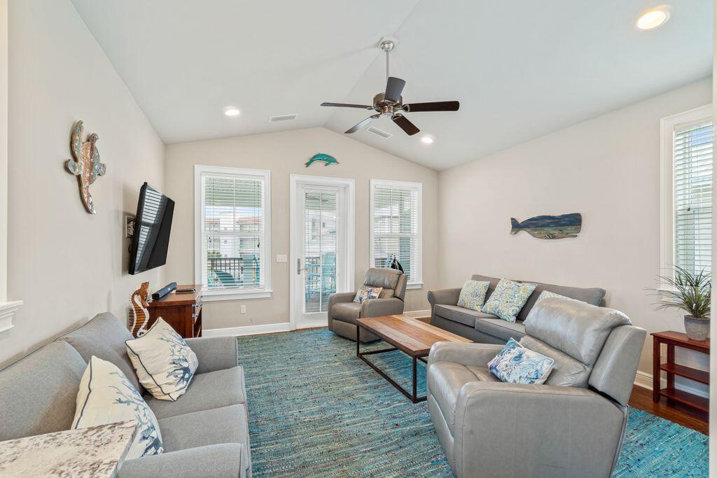 SEACREST BEACH - Residential