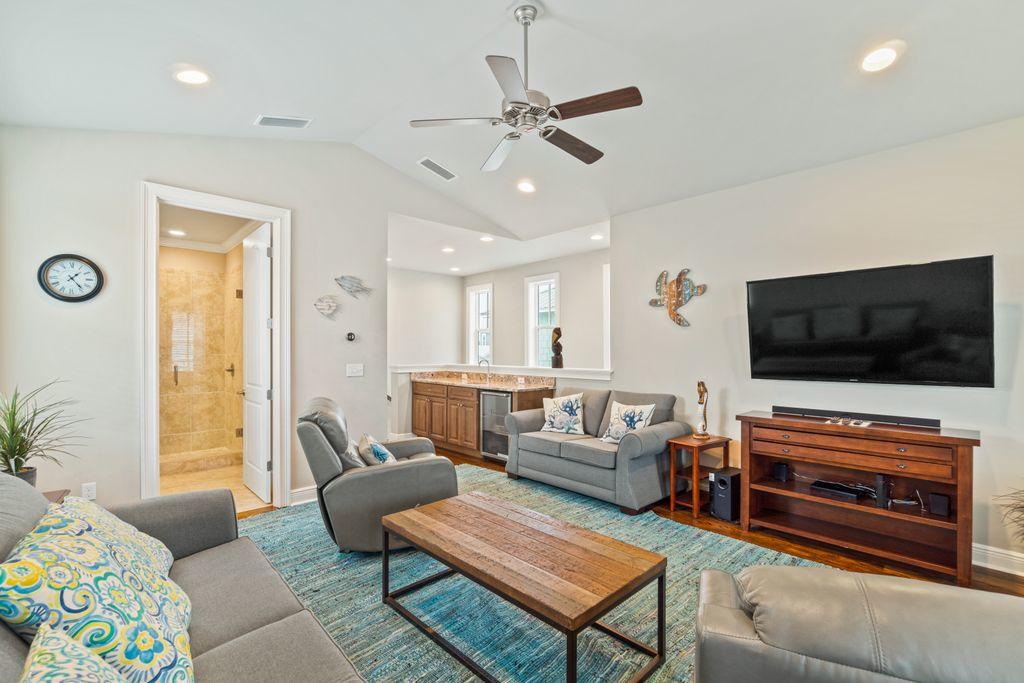 SEACREST BEACH - Residential