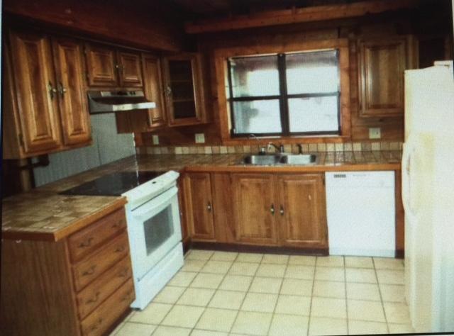 EDEN BAY ESTATES - Residential