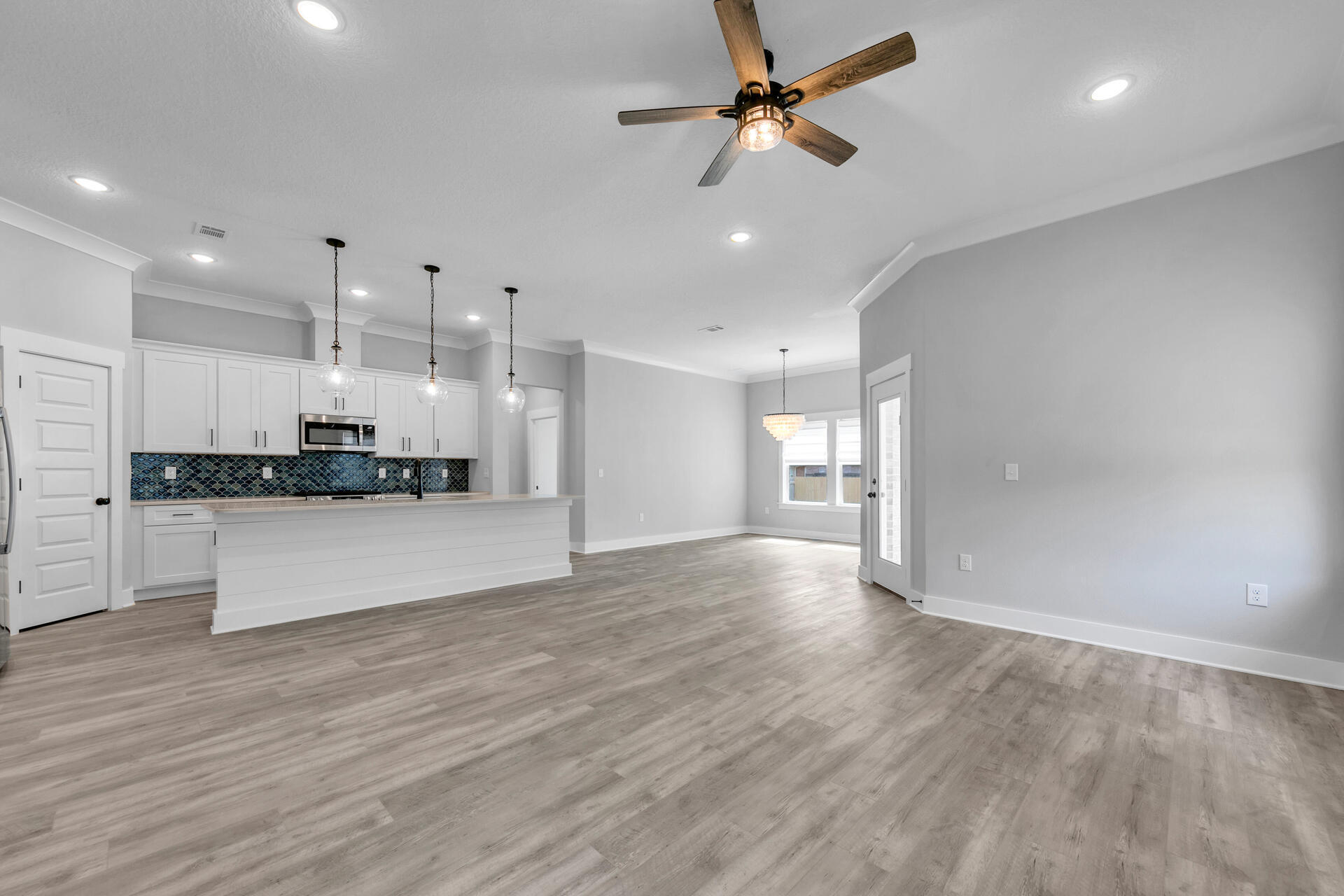 EMORY THOMAS - Residential