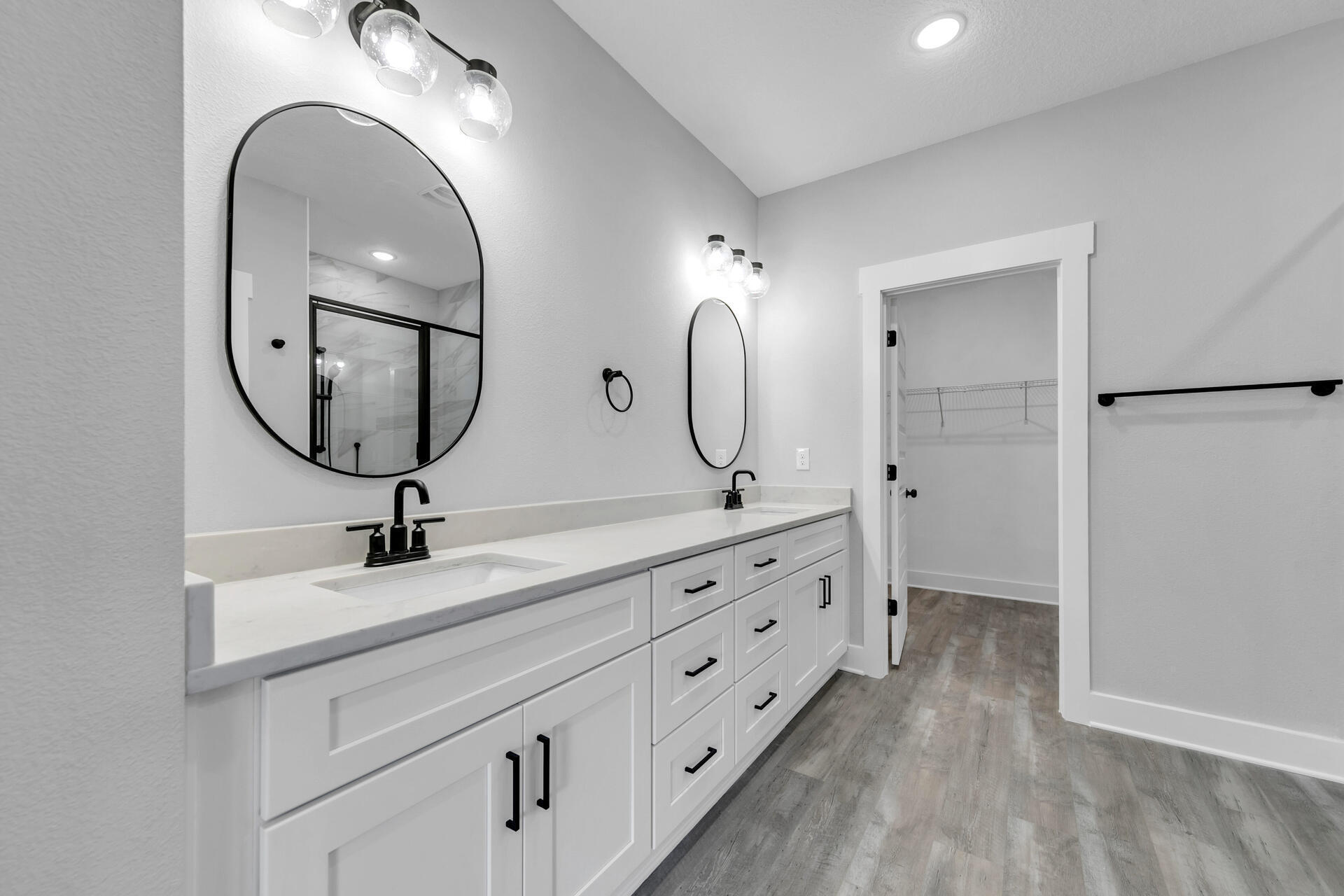 EMORY THOMAS - Residential