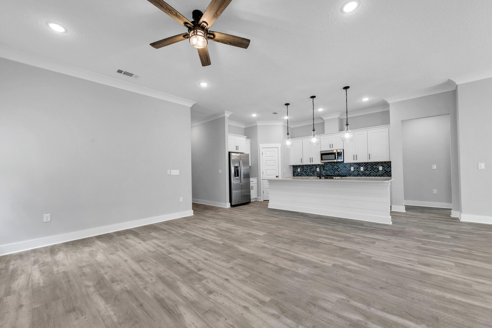 EMORY THOMAS - Residential