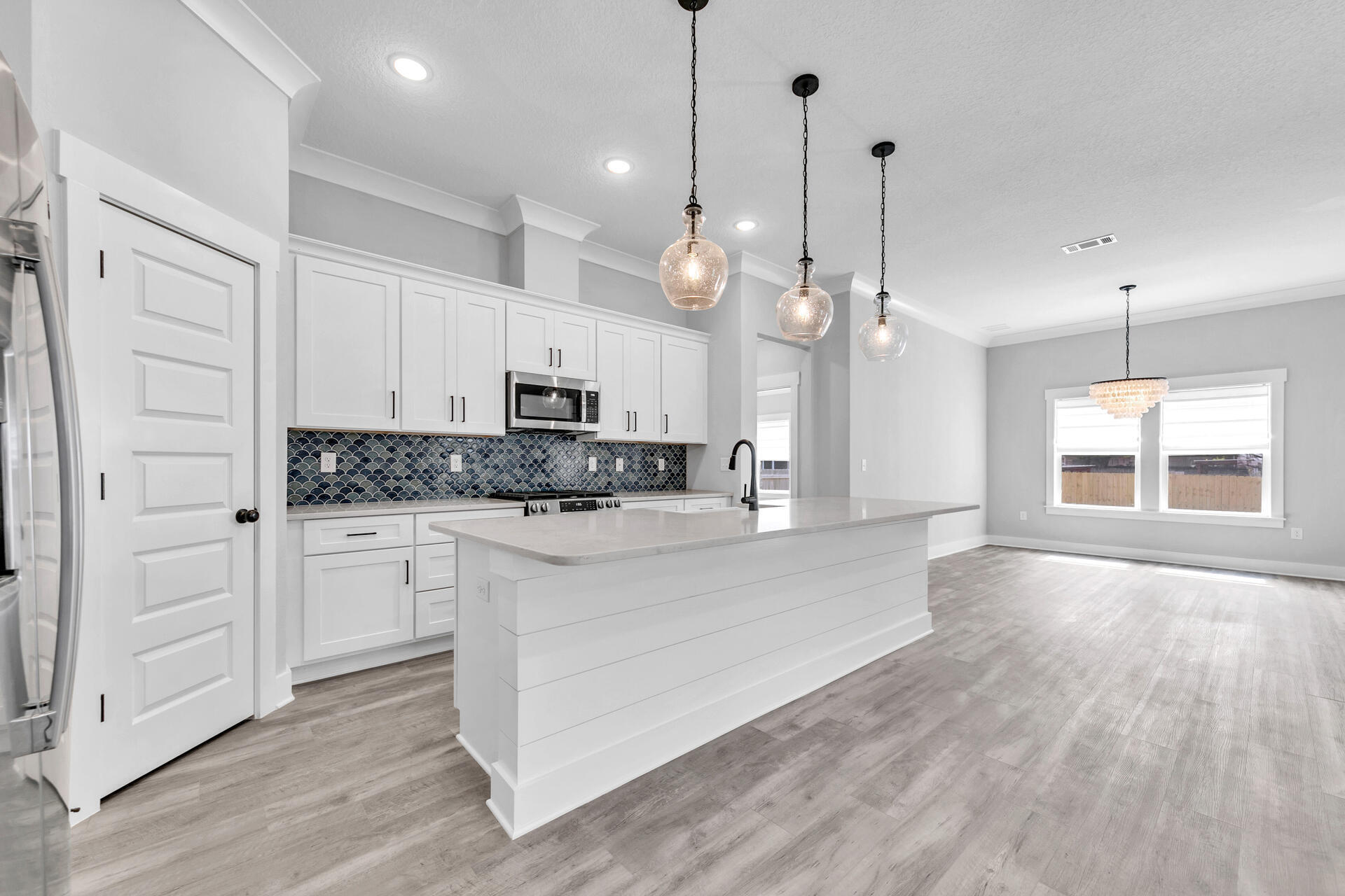 EMORY THOMAS - Residential