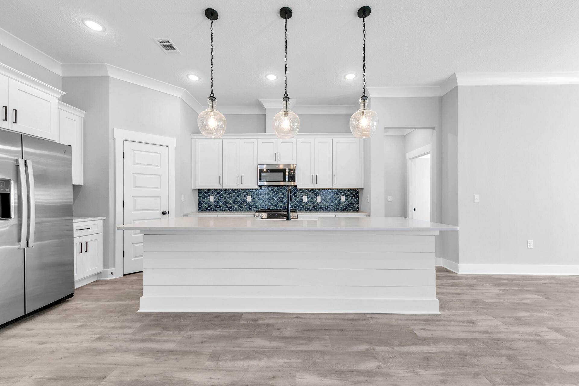 EMORY THOMAS - Residential