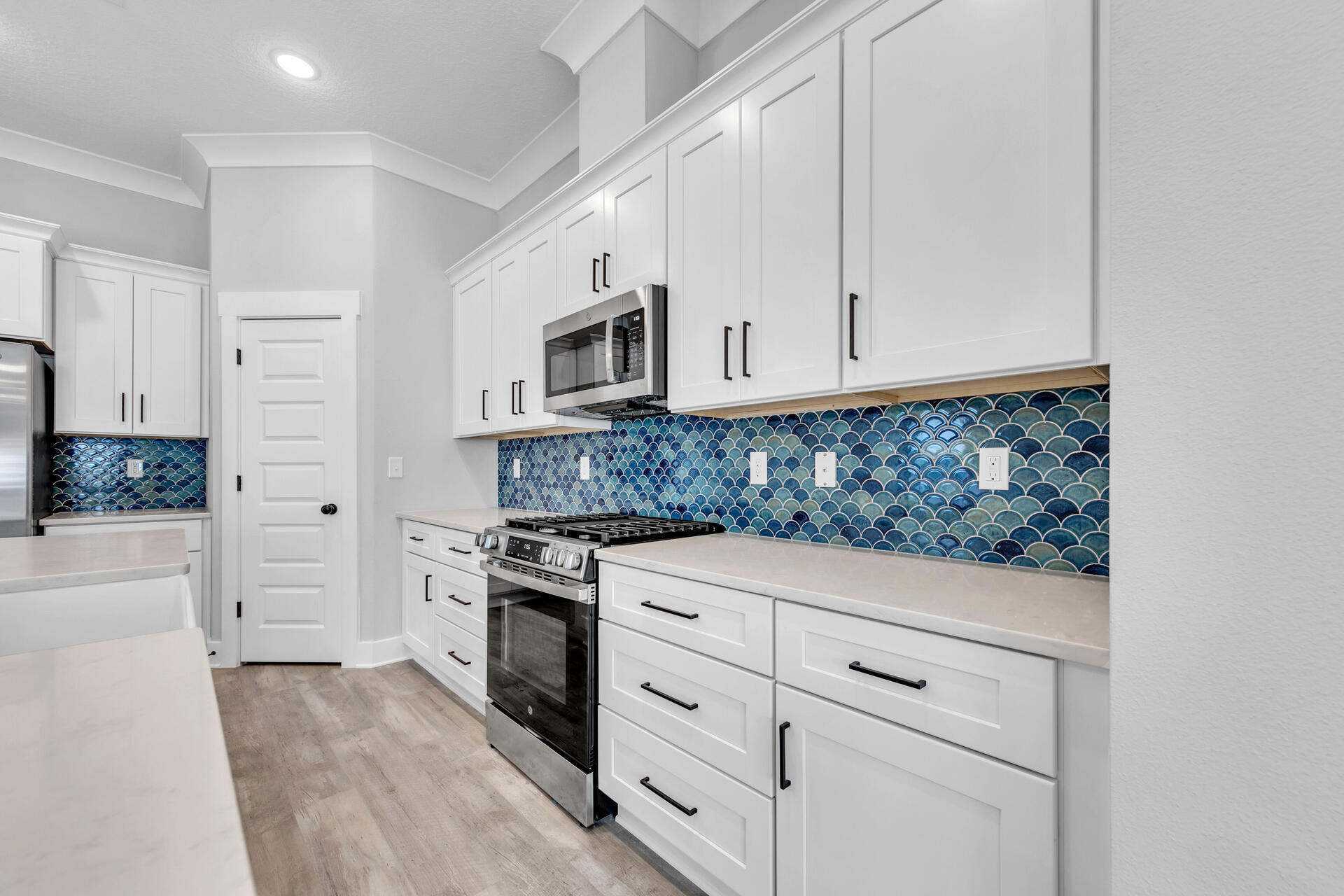 EMORY THOMAS - Residential