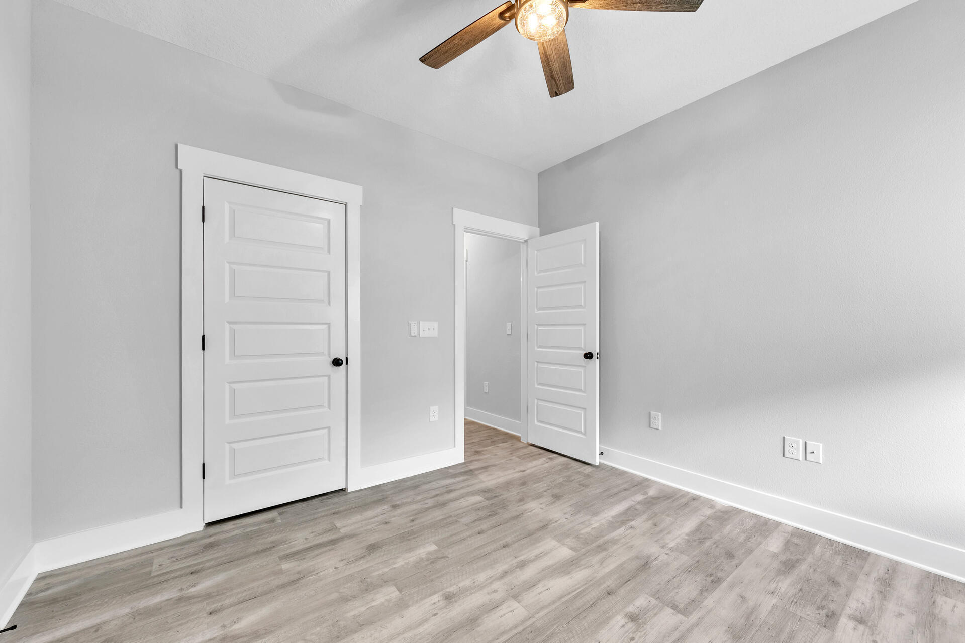 EMORY THOMAS - Residential