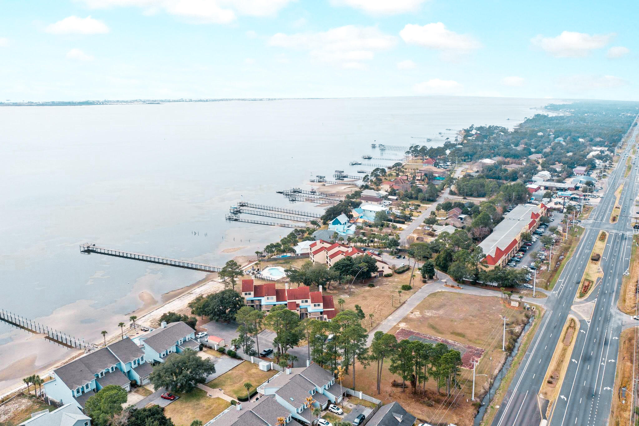 SAFE HARBOUR VILLAGE - Residential