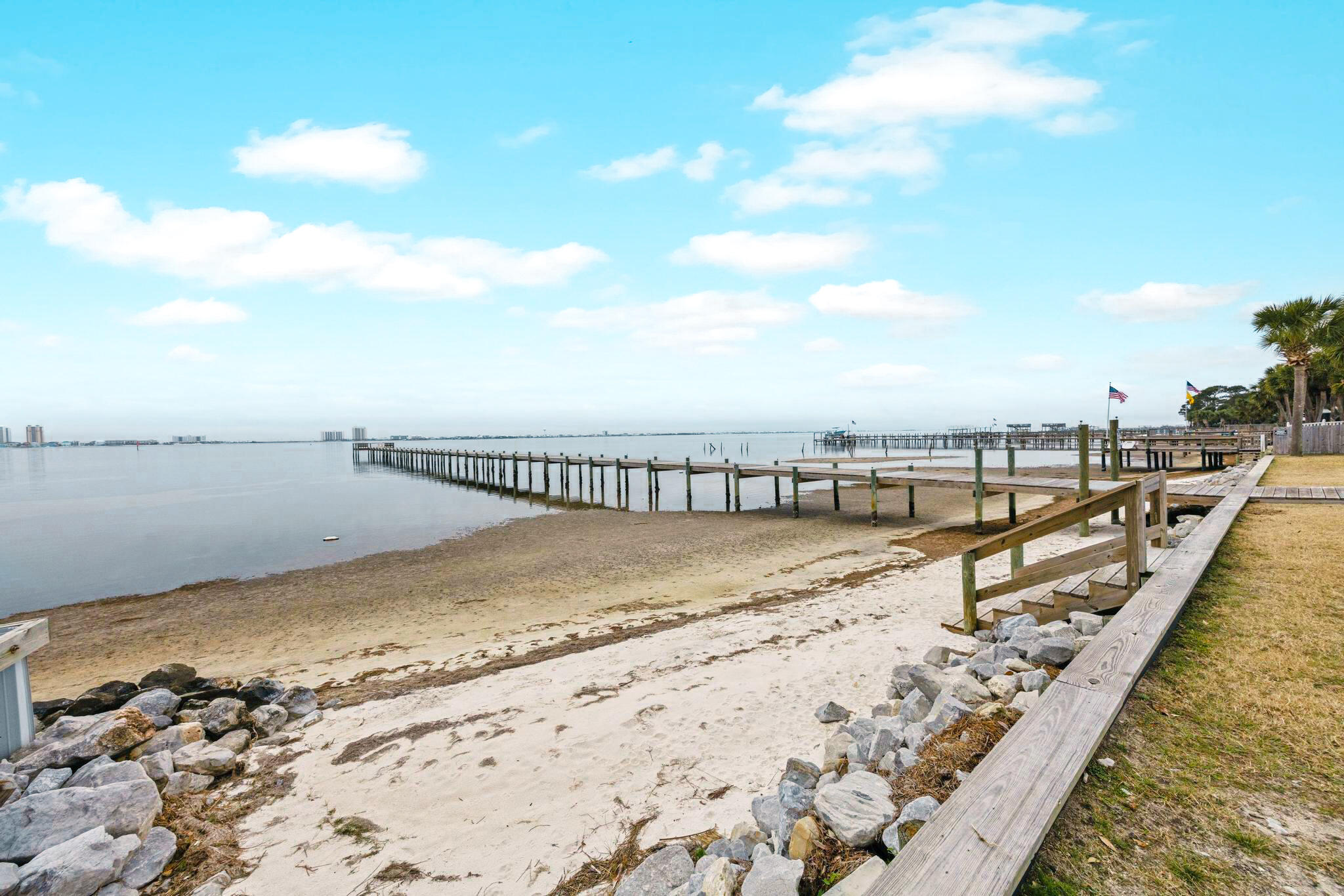 SAFE HARBOUR VILLAGE - Residential