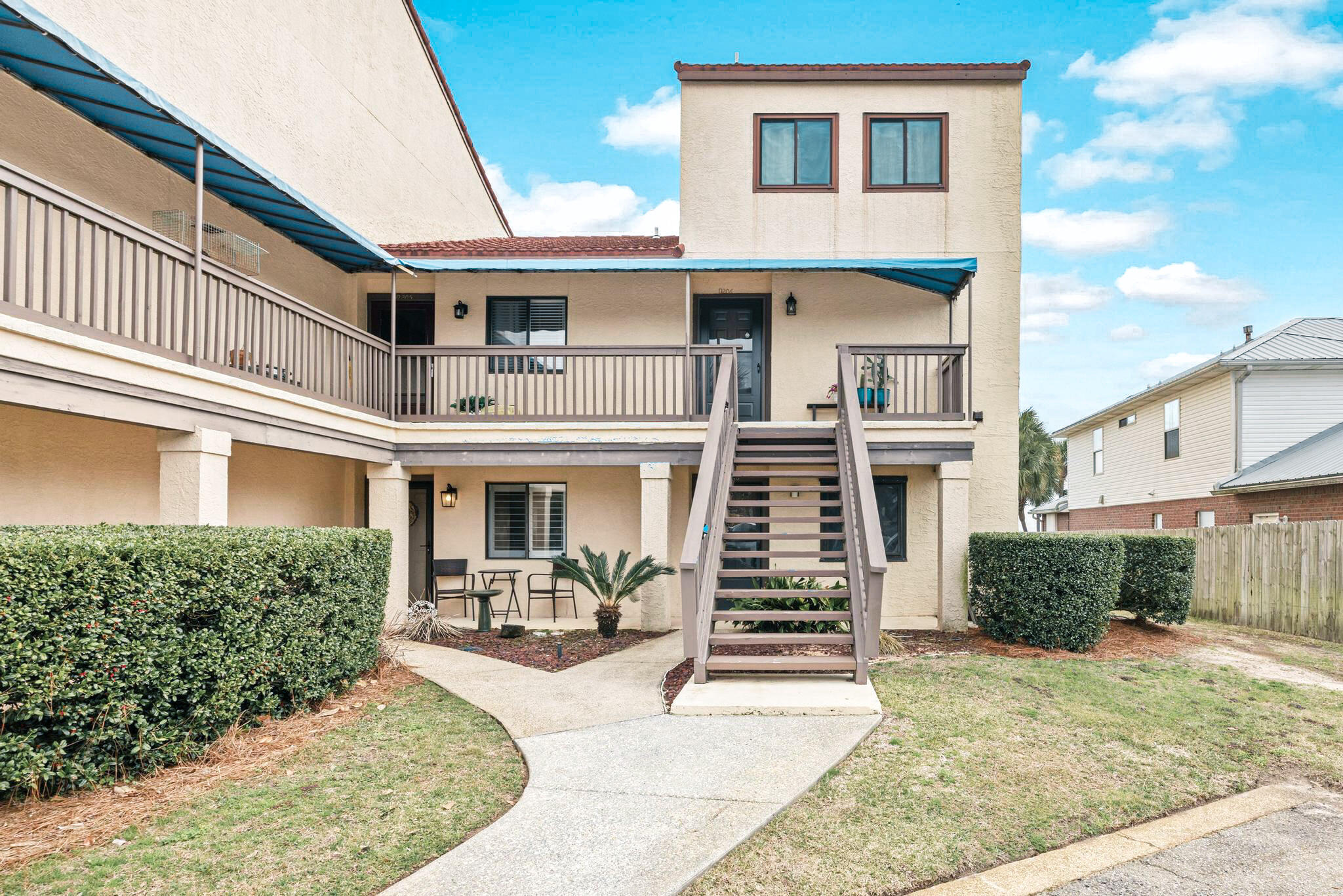 SAFE HARBOUR VILLAGE - Residential