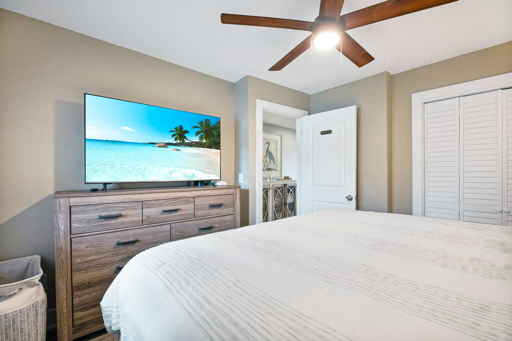 SAFE HARBOUR VILLAGE - Residential