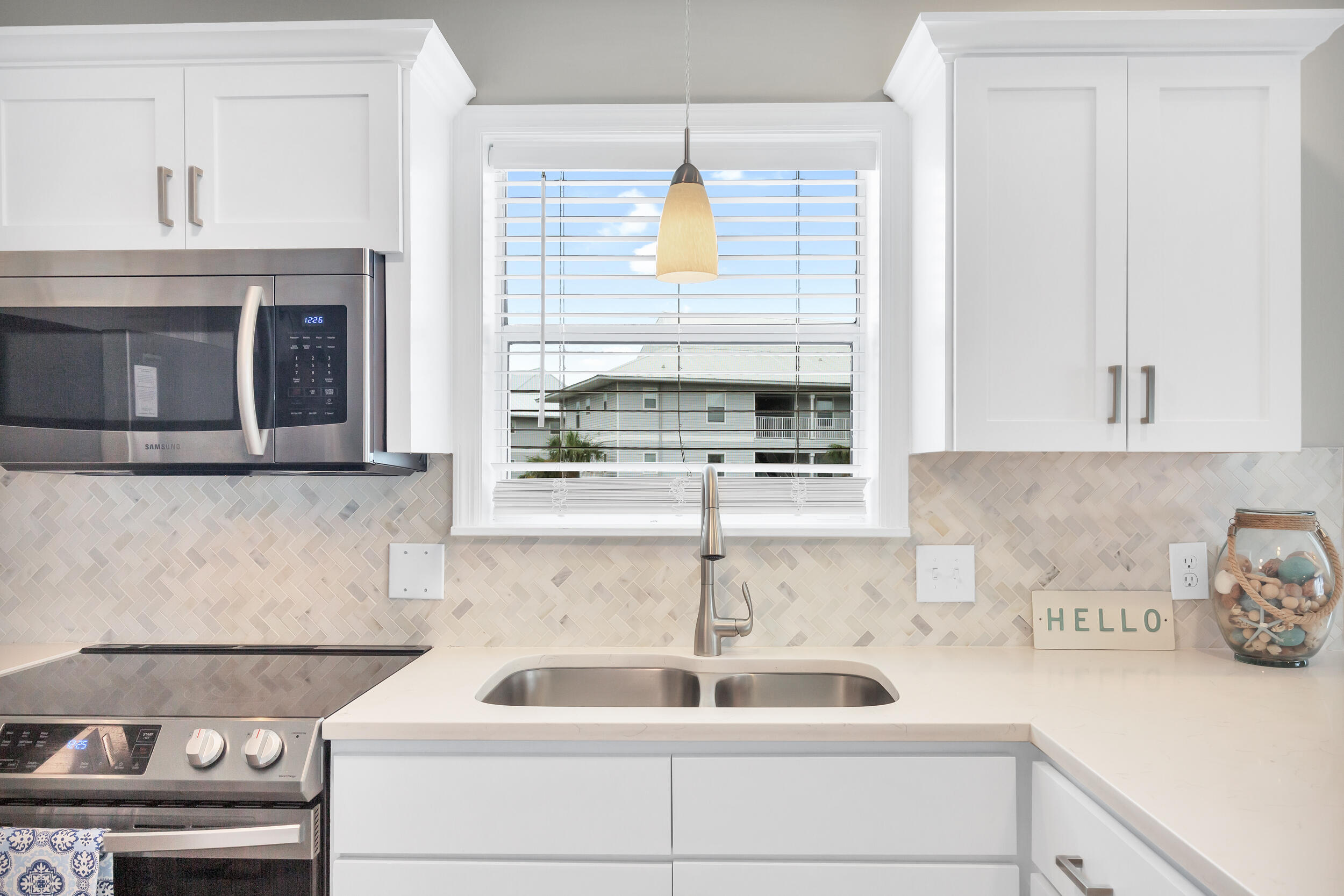 BEACHSIDE VILLAS CONDO - Residential