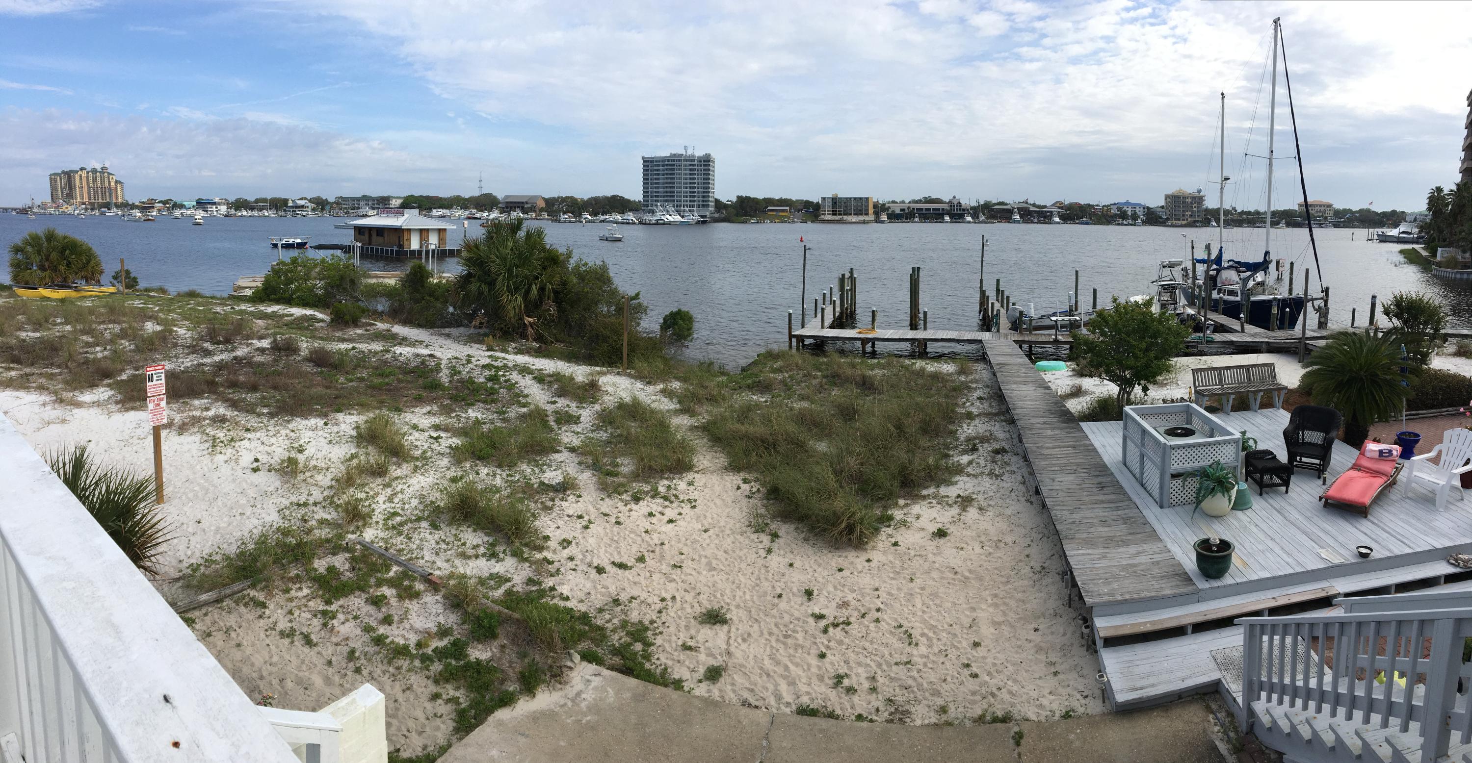 HOLIDAY HARBOR - Residential