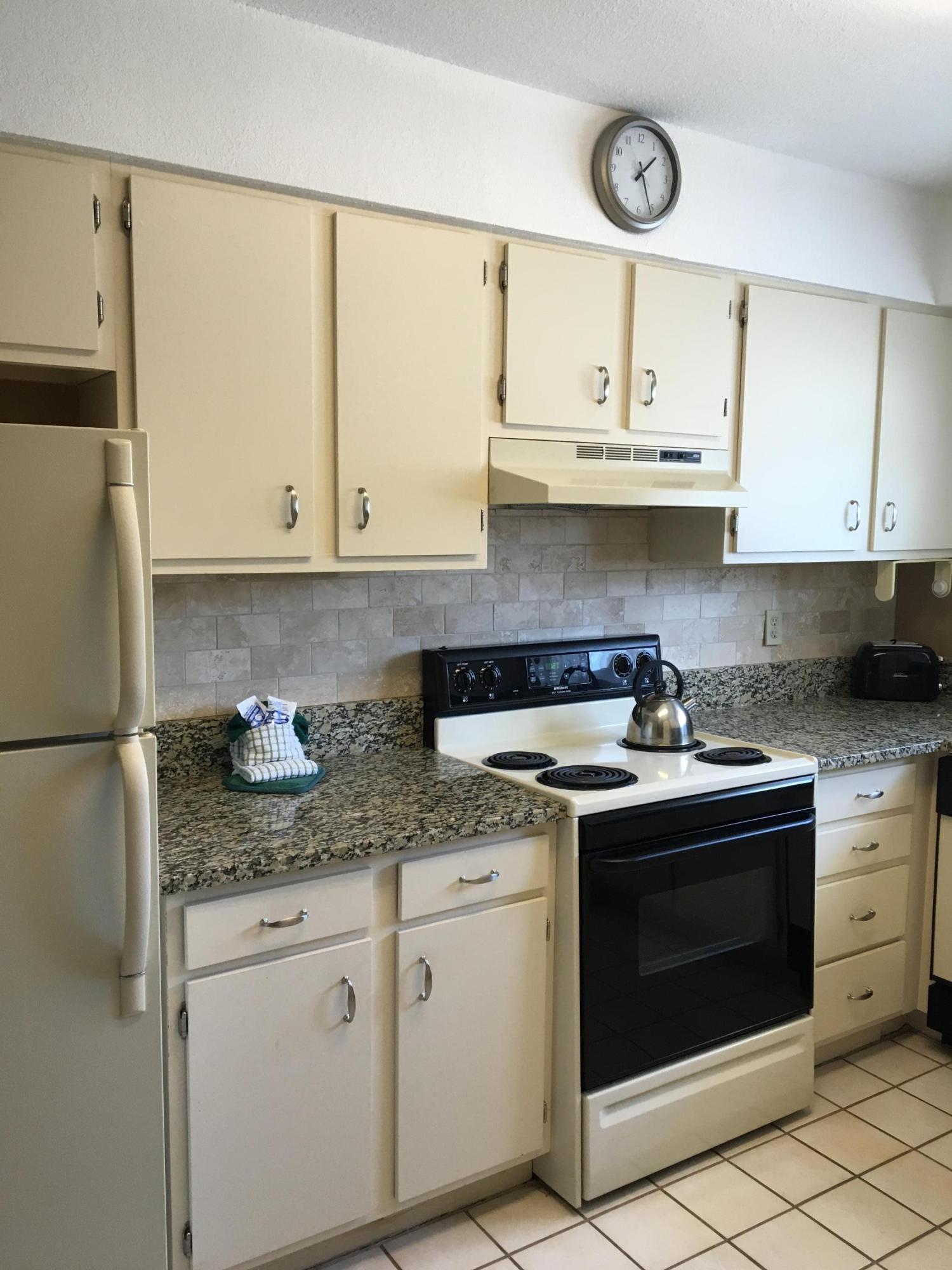 HOLIDAY HARBOR - Residential