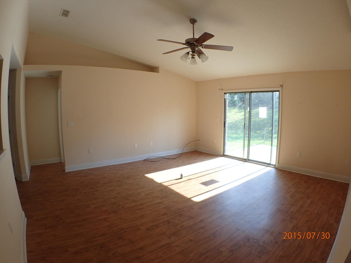 SILVER SPRINGS EST - Residential