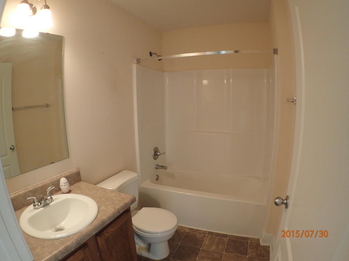 SILVER SPRINGS EST - Residential