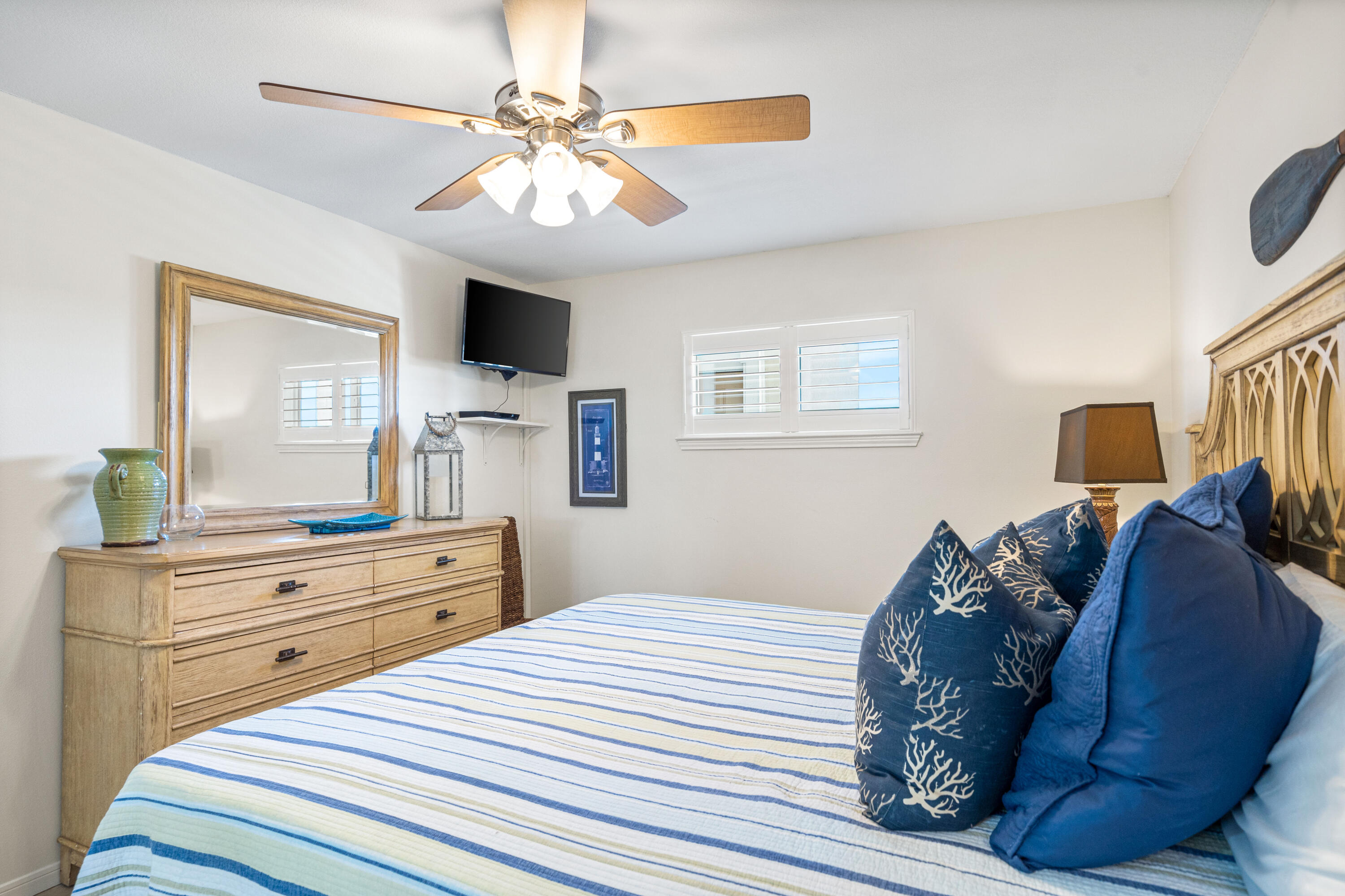 CRYSTAL SANDS CONDO - Residential