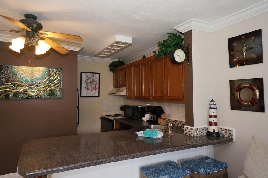 Nice Rental Ready One bedroom Condo customized from a studio unit. Conveniently located near Community Pool and across the street from the Beach. Sandpiper Cove Amenities include 1100 ft deeded beach access, seasonal chair/umbrella rentals, Rick's Sand Trap beach bar & grill, 5 swimming pools(2 heated), 3 hot tubs, 6 tennis courts, canal boat docking by reservation, Marina long term docking by availability, bocce ball, shuffle board, 9 hole par 3 pitch & putt golf course & Louisiana Lagniappe fine dining. In the heart of Destin close to many restaurants, grocery stores, shops & Capriccio Cafe. Great Investment opportunity. No more than 2 Authorized Animals may be kept on condominium property by any unit owner or guest. Buyer must honor existing reservations for 30 days.