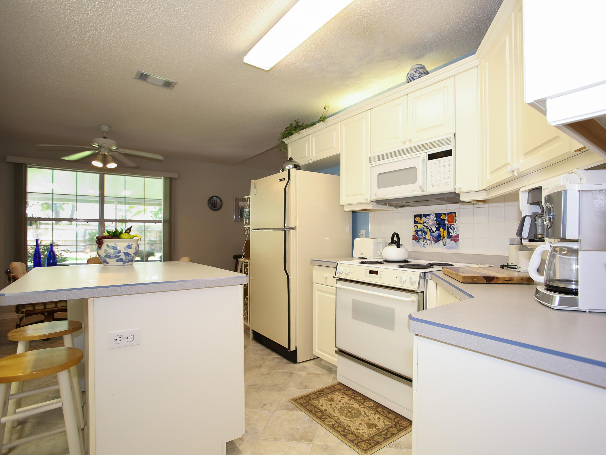 RAINTREE ESTATES - Residential