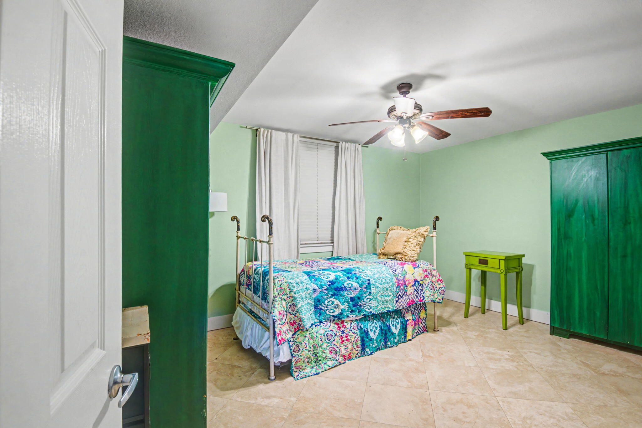 DOLPHIN POINT CONDO - Residential