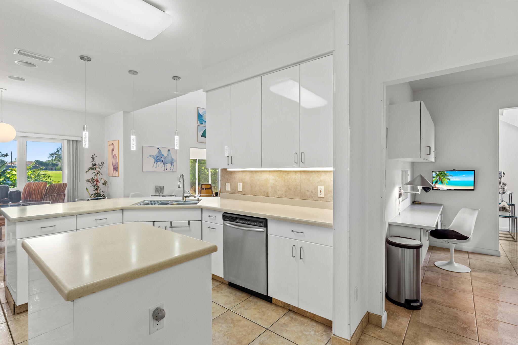 EMERALD BAY PH 1-B - Residential