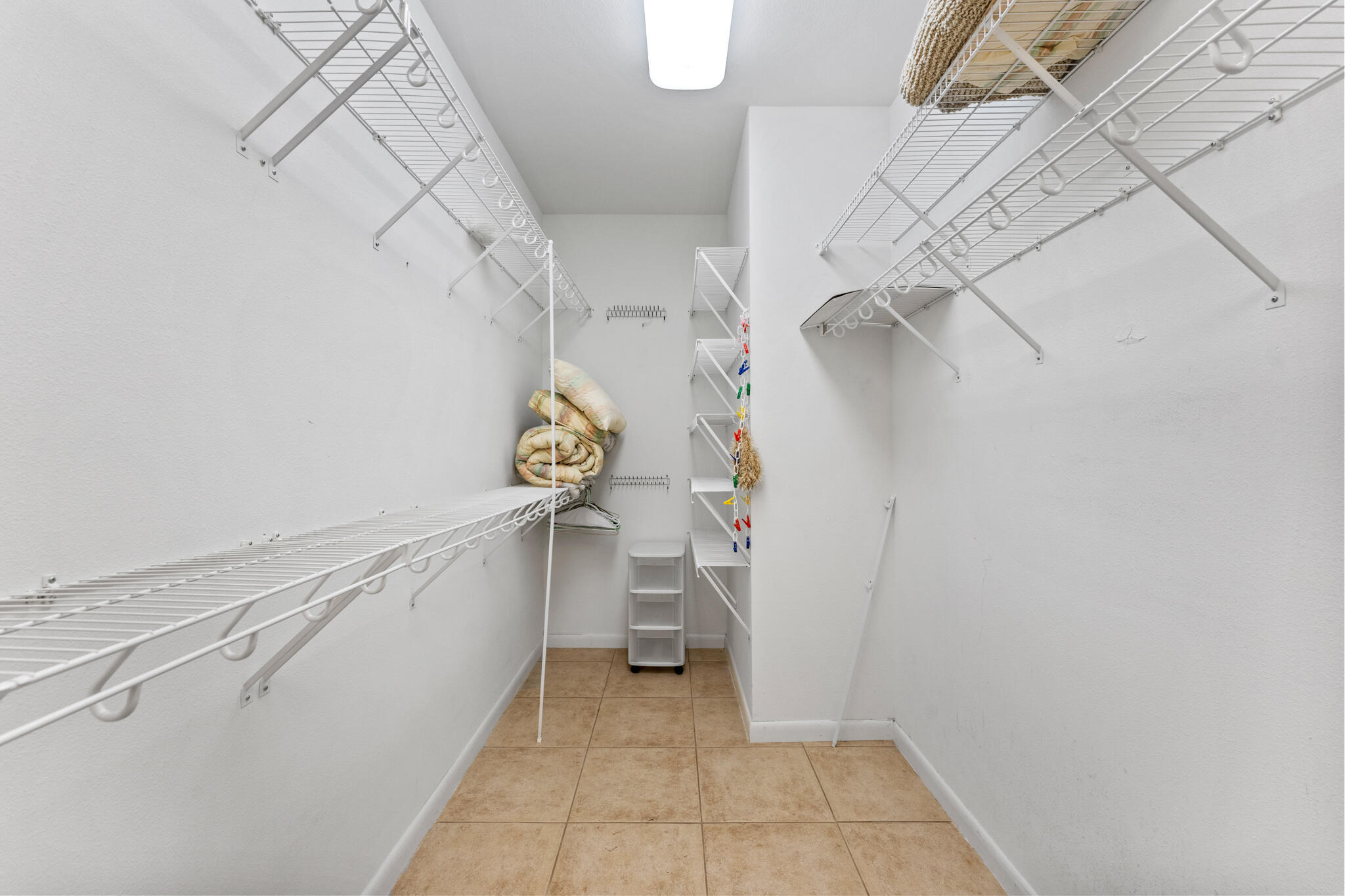 EMERALD BAY PH 1-B - Residential
