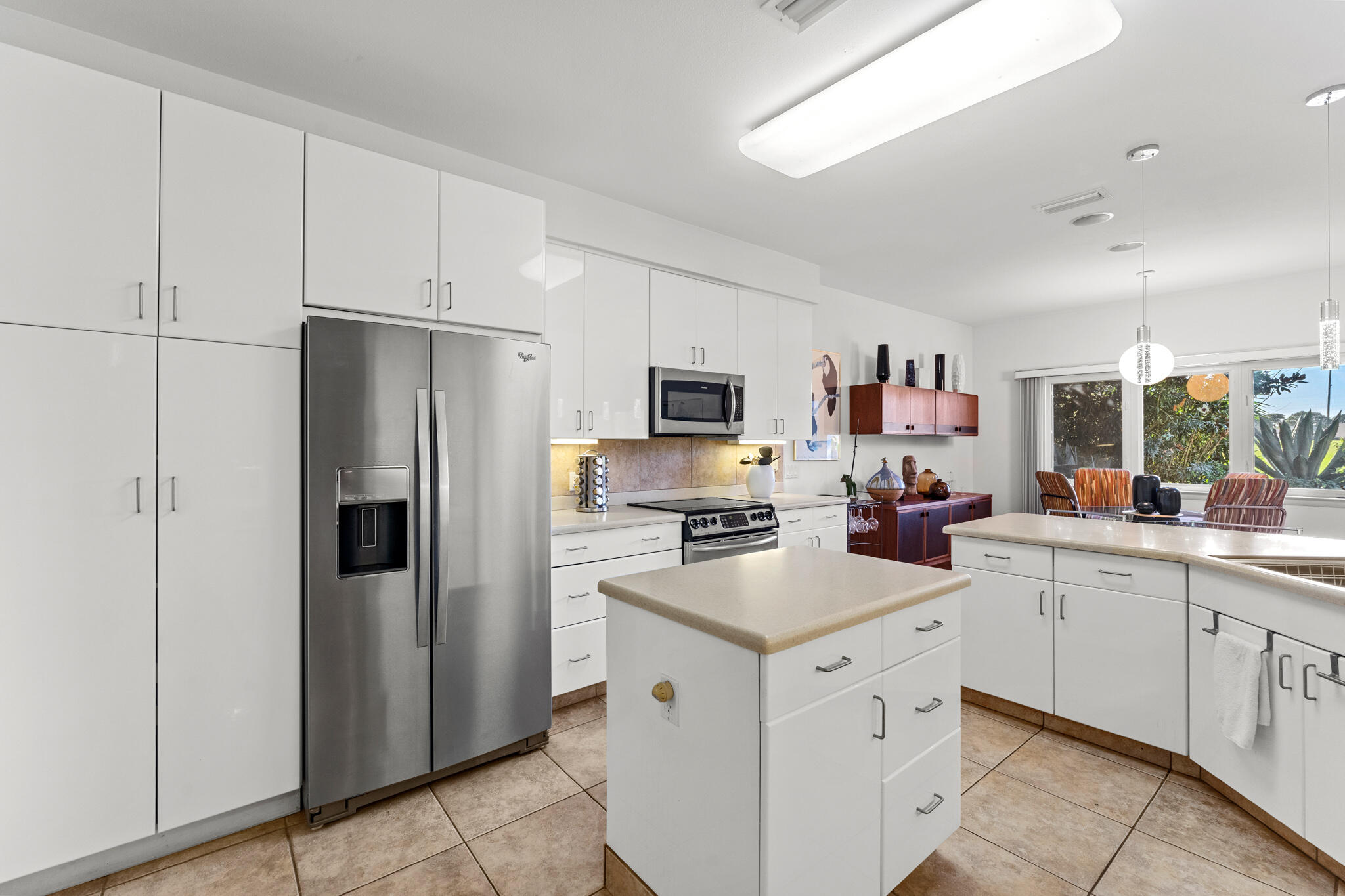 EMERALD BAY PH 1-B - Residential