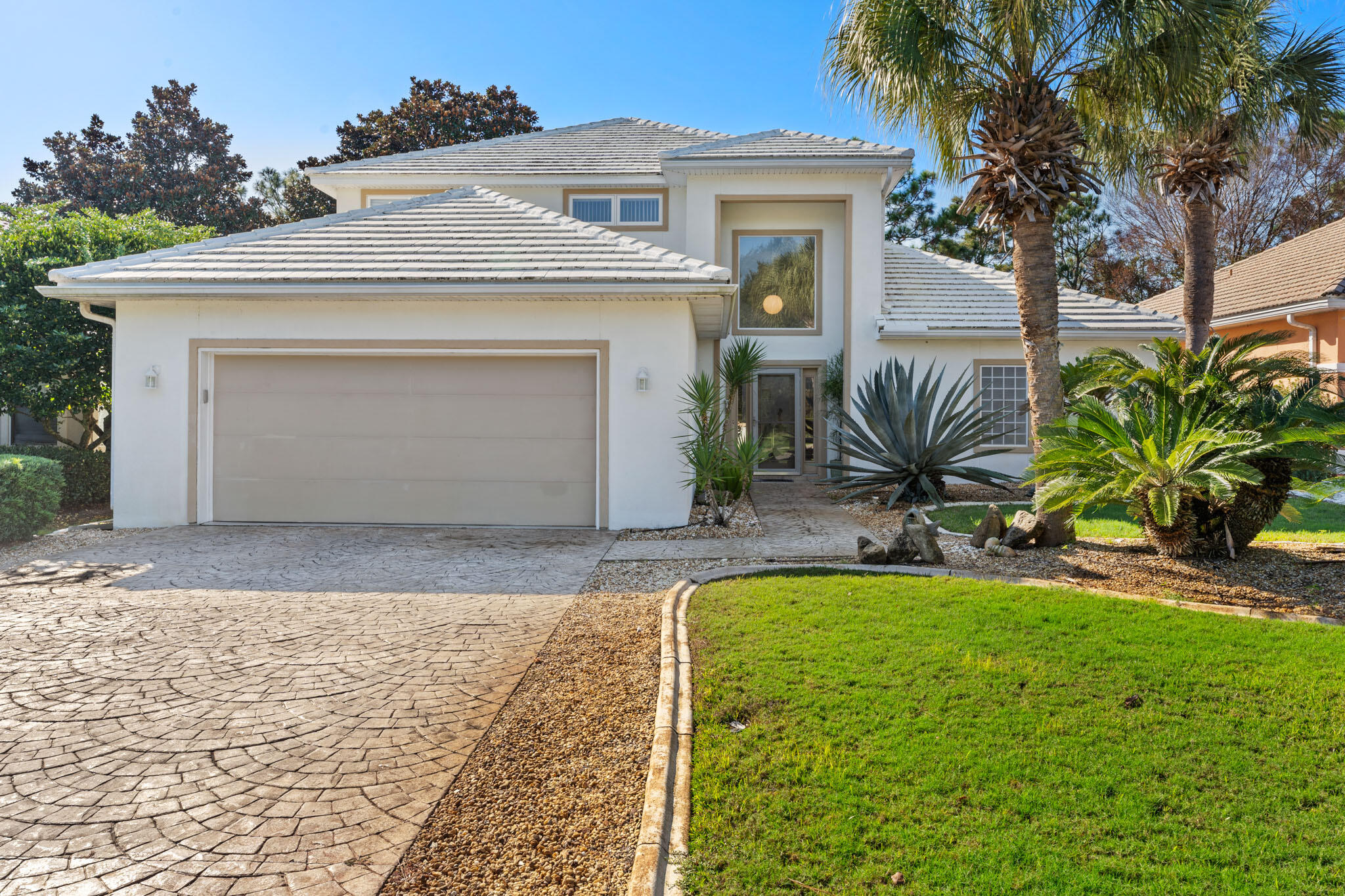 EMERALD BAY PH 1-B - Residential