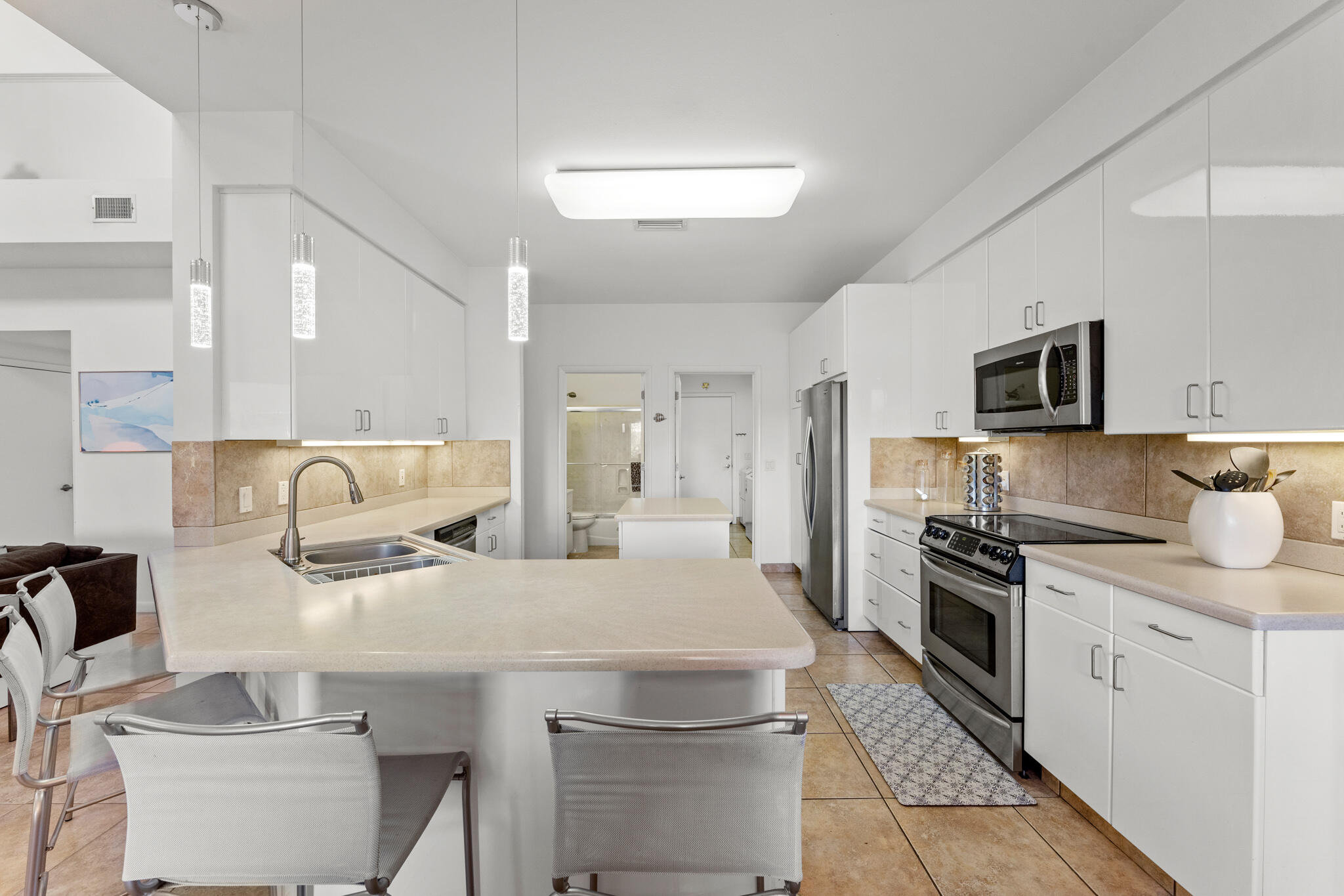 EMERALD BAY PH 1-B - Residential
