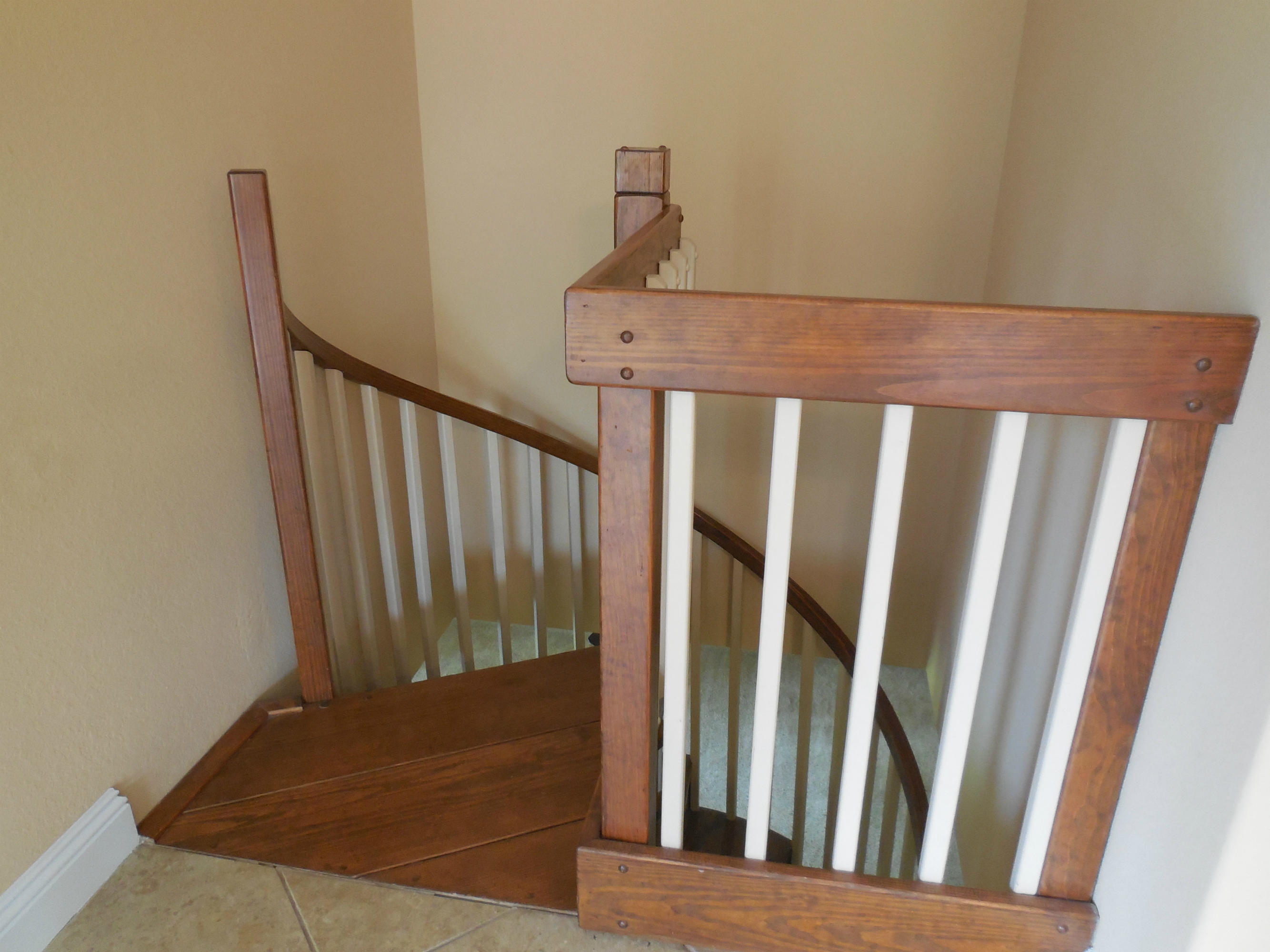 SPRING HOLLOW ESTATES - Residential