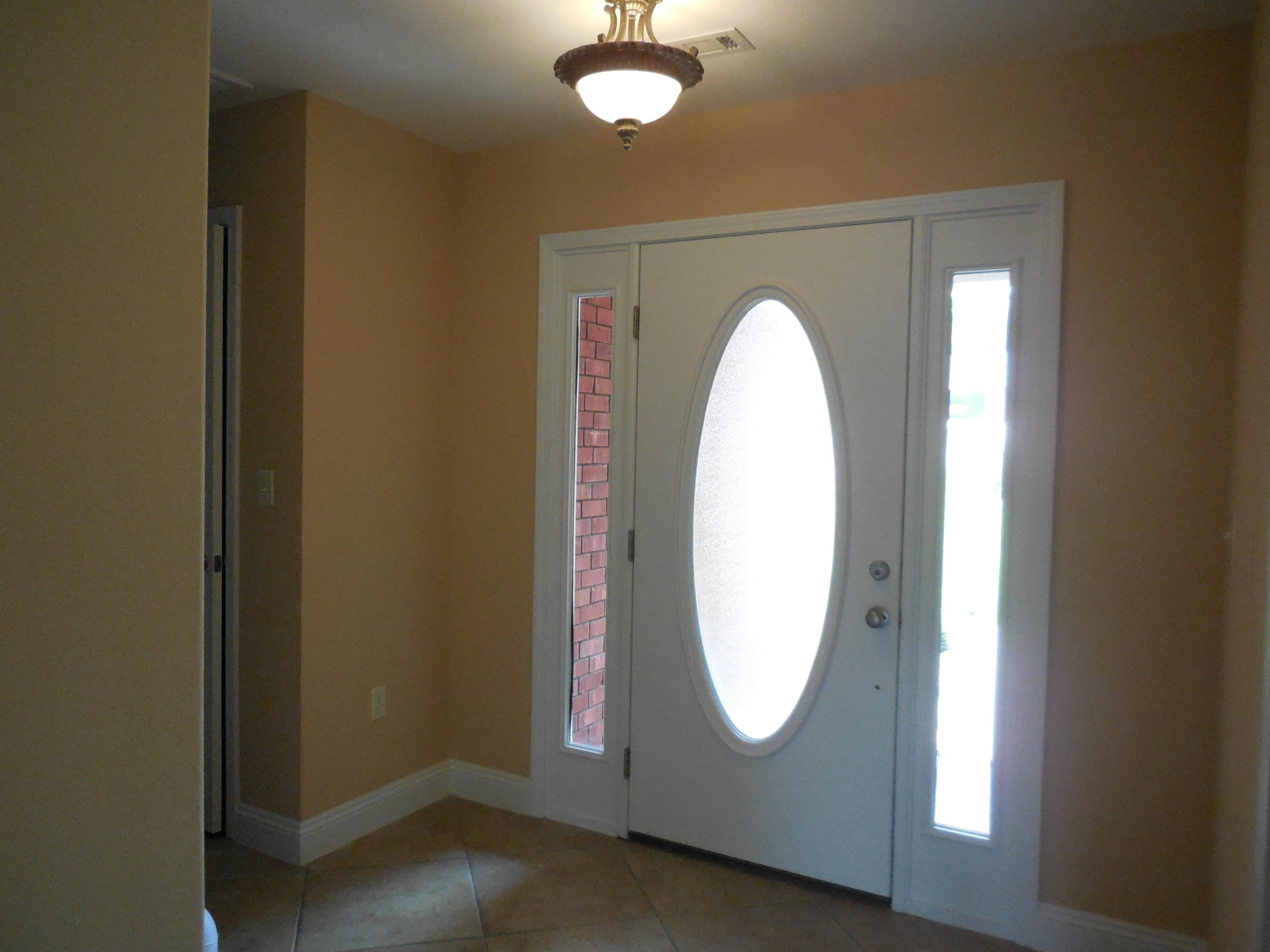 SPRING HOLLOW ESTATES - Residential