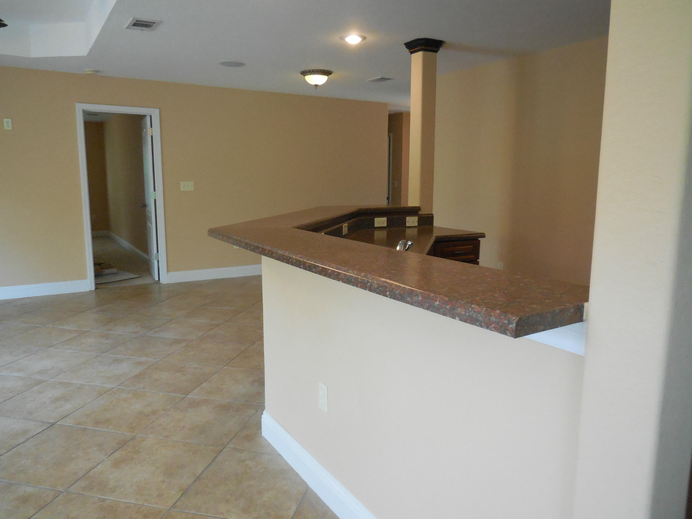 SPRING HOLLOW ESTATES - Residential