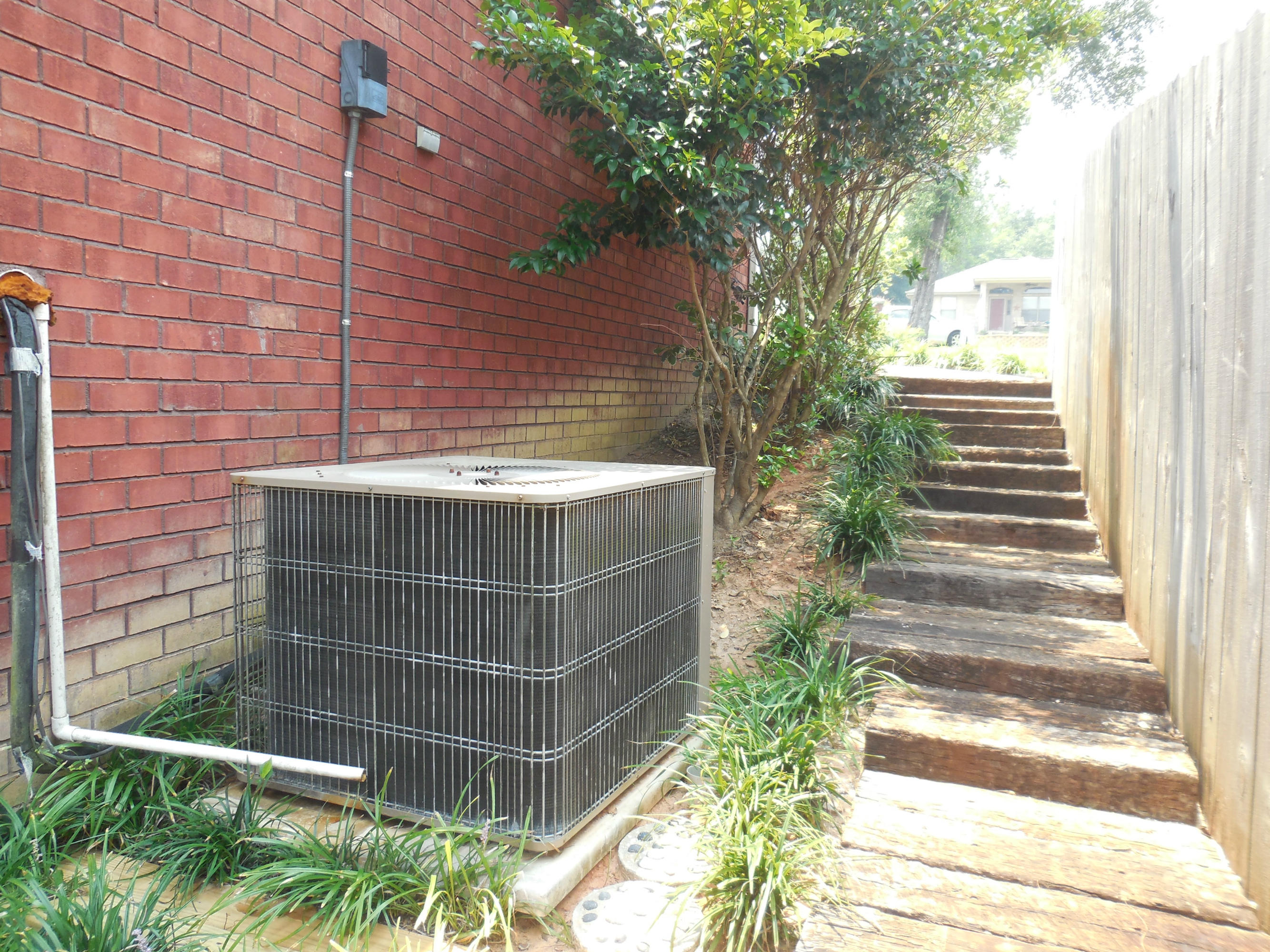 SPRING HOLLOW ESTATES - Residential