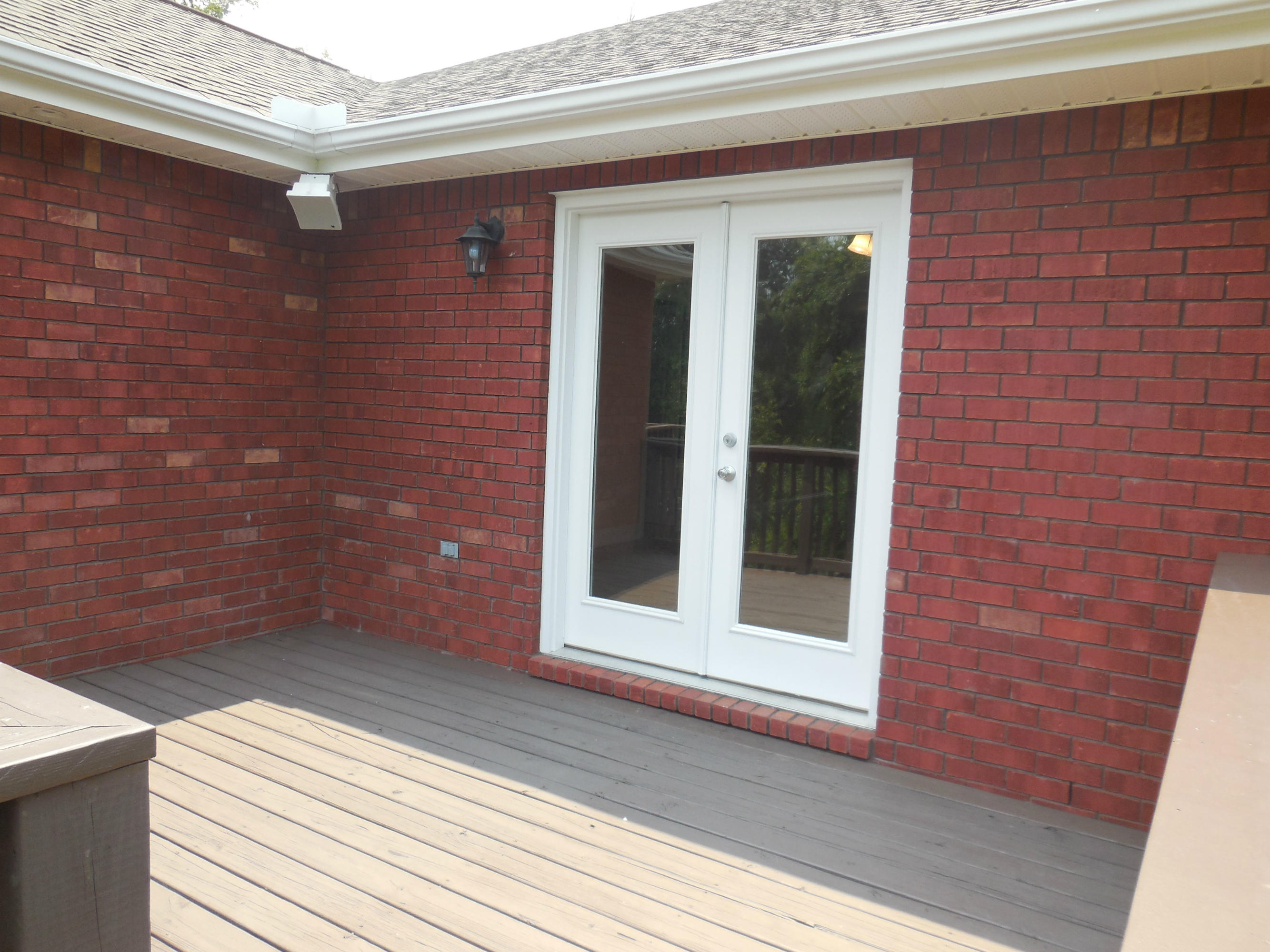 SPRING HOLLOW ESTATES - Residential