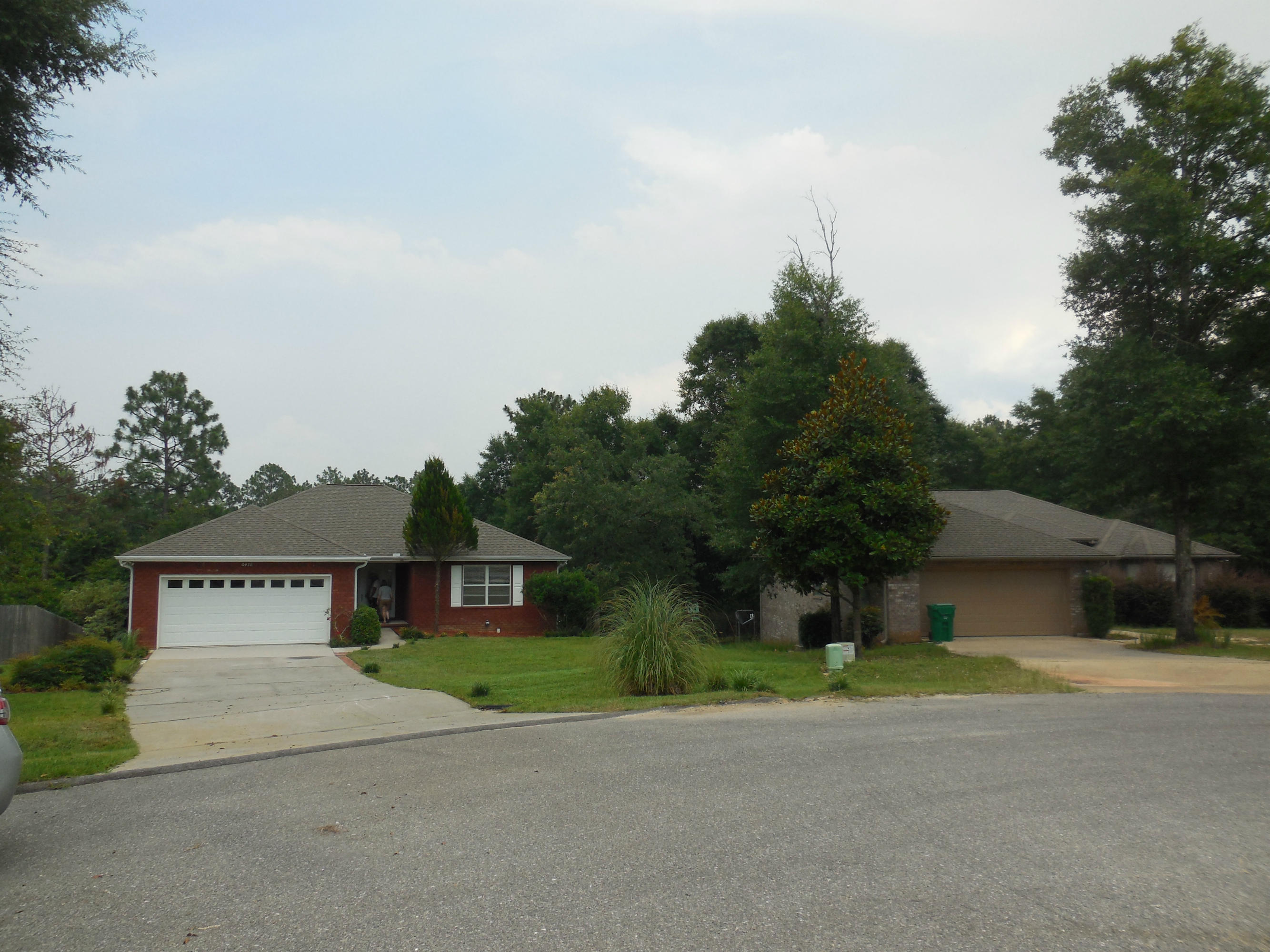 SPRING HOLLOW ESTATES - Residential