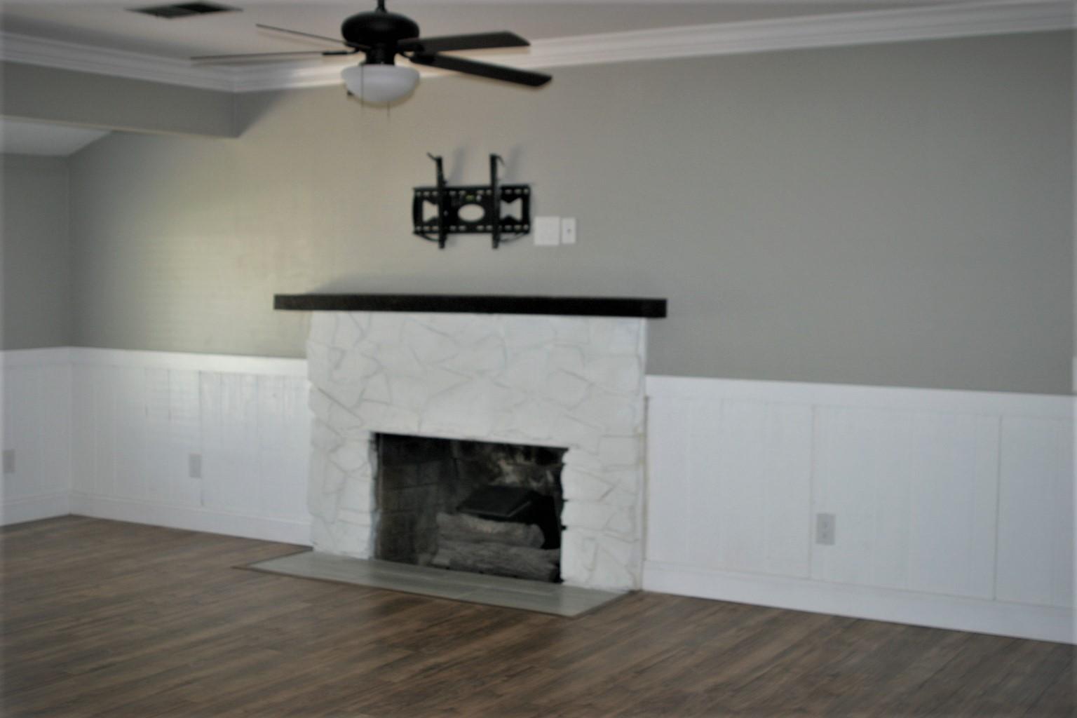 PINECREST HILLS - Residential