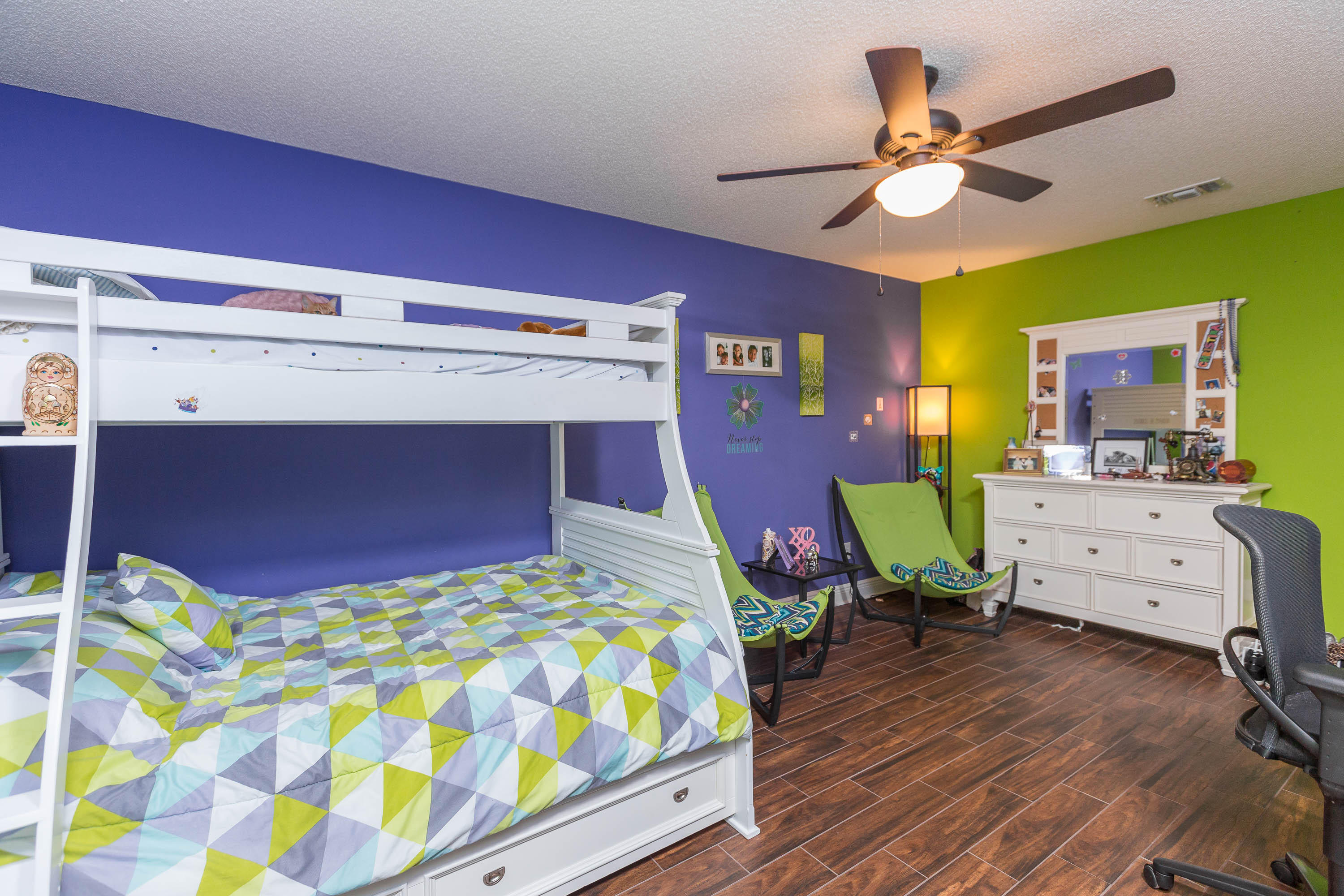 FOX VALLEY - Residential