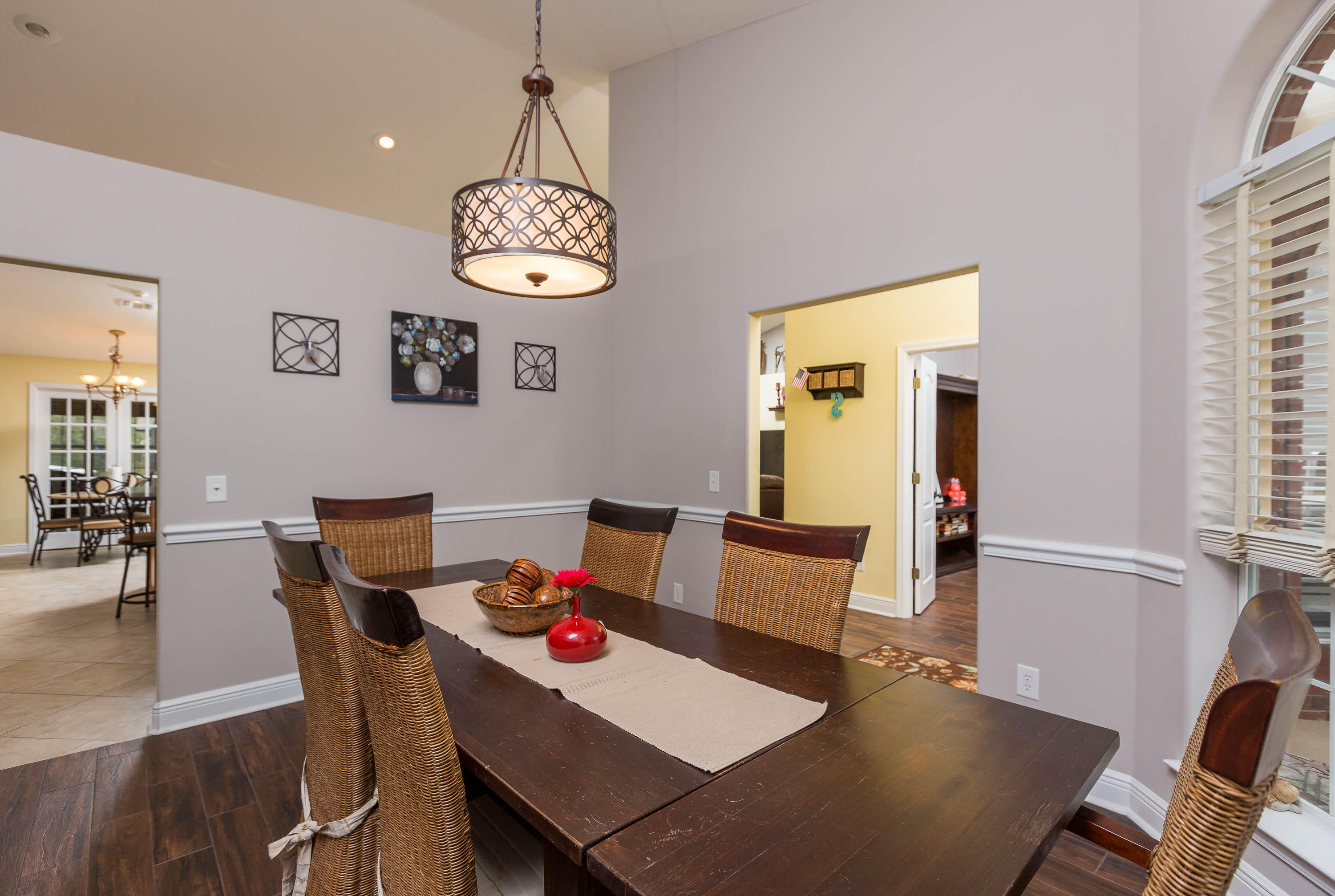 FOX VALLEY - Residential