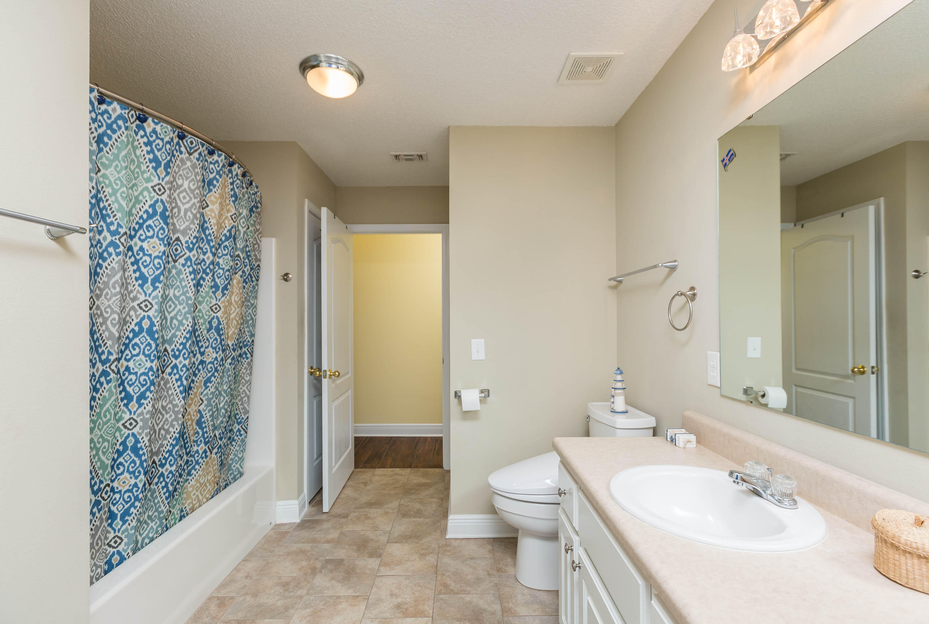 FOX VALLEY - Residential