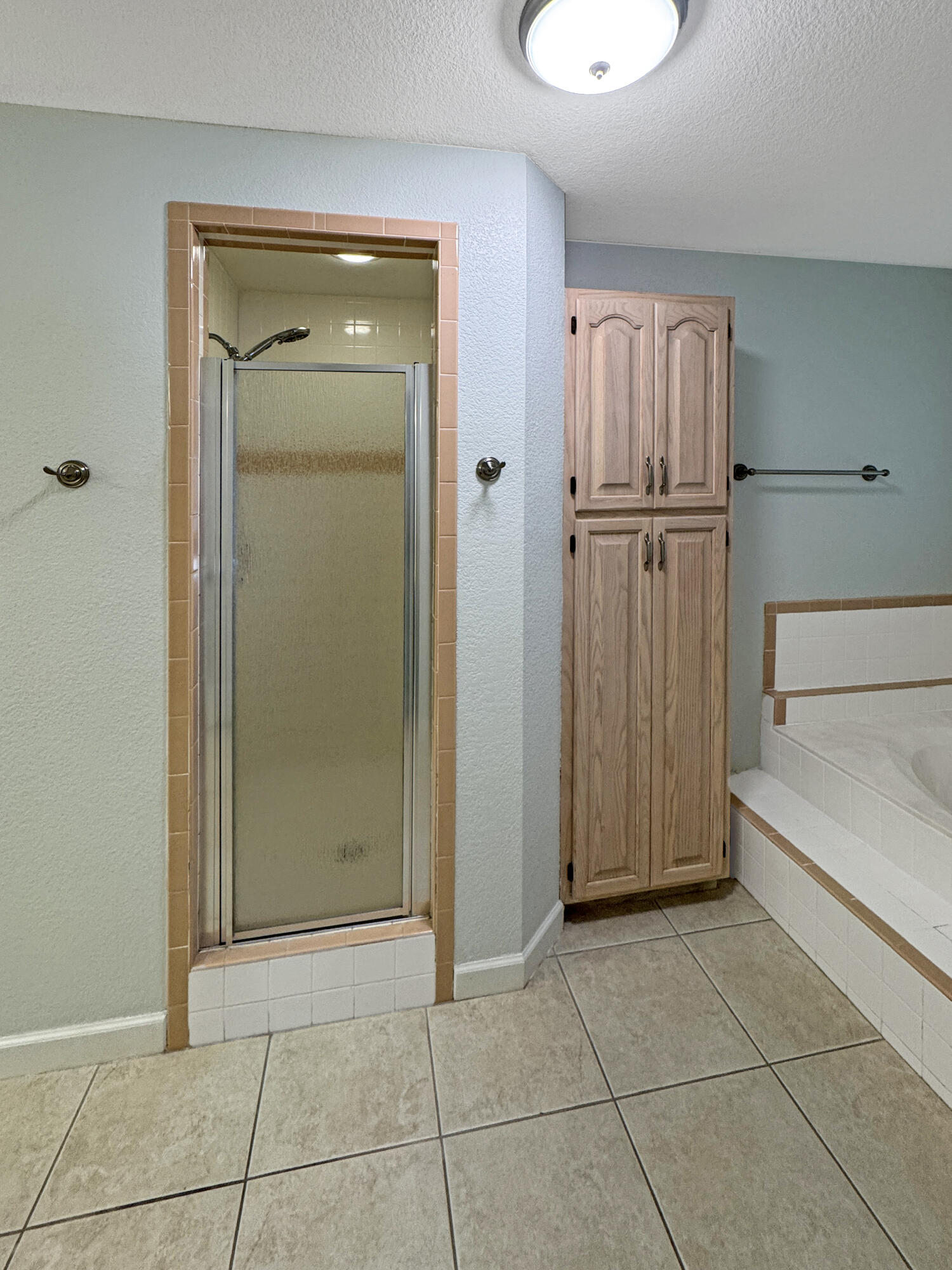 SOUTHWIND PH 3 - Residential Lease