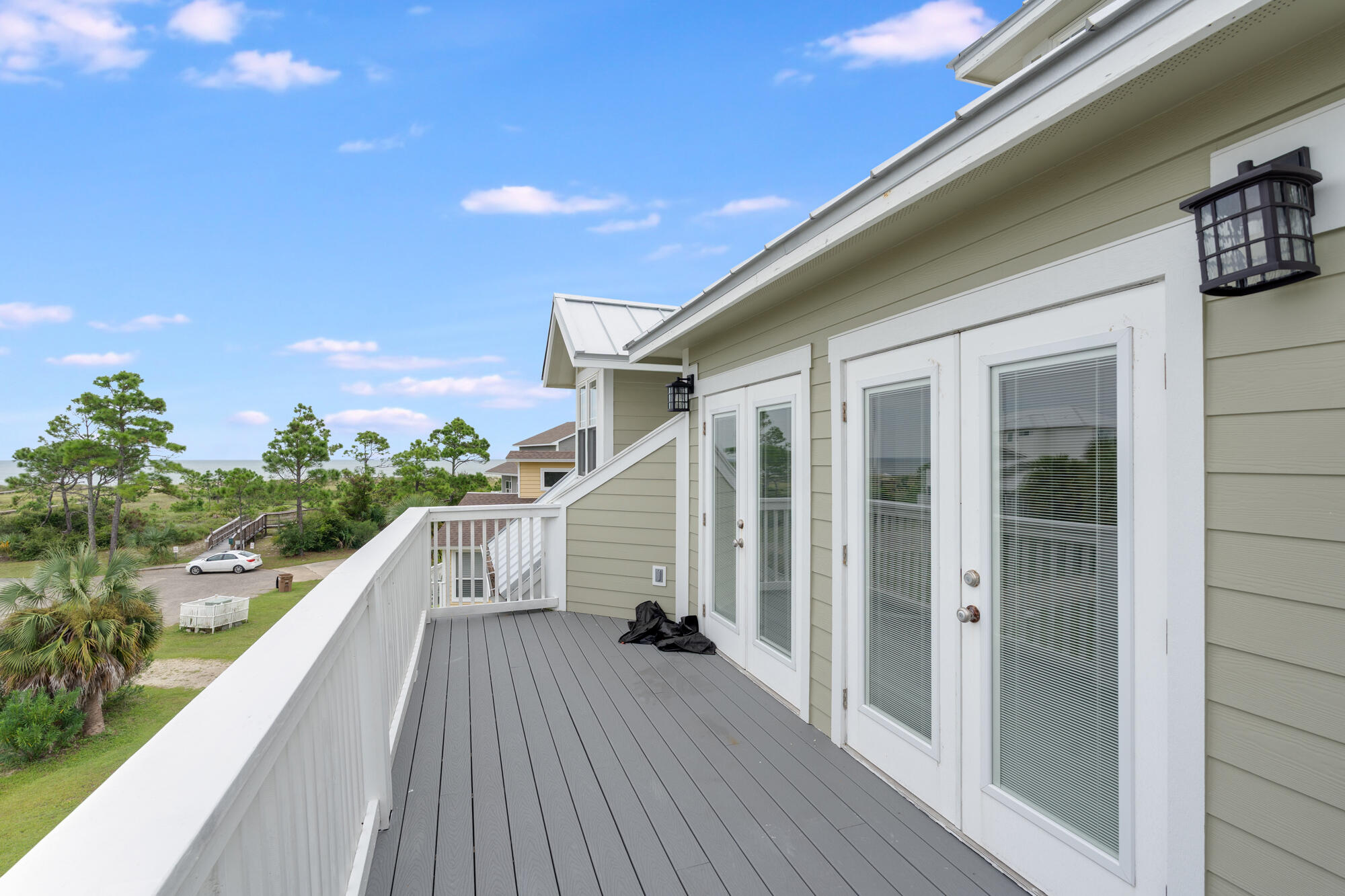Surfside Estates - Residential
