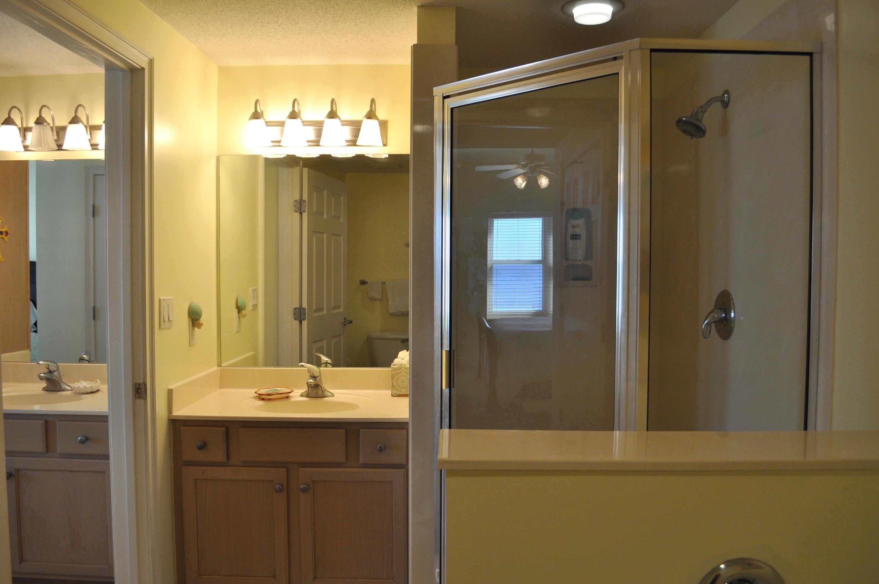 WATERS EDGE - Residential