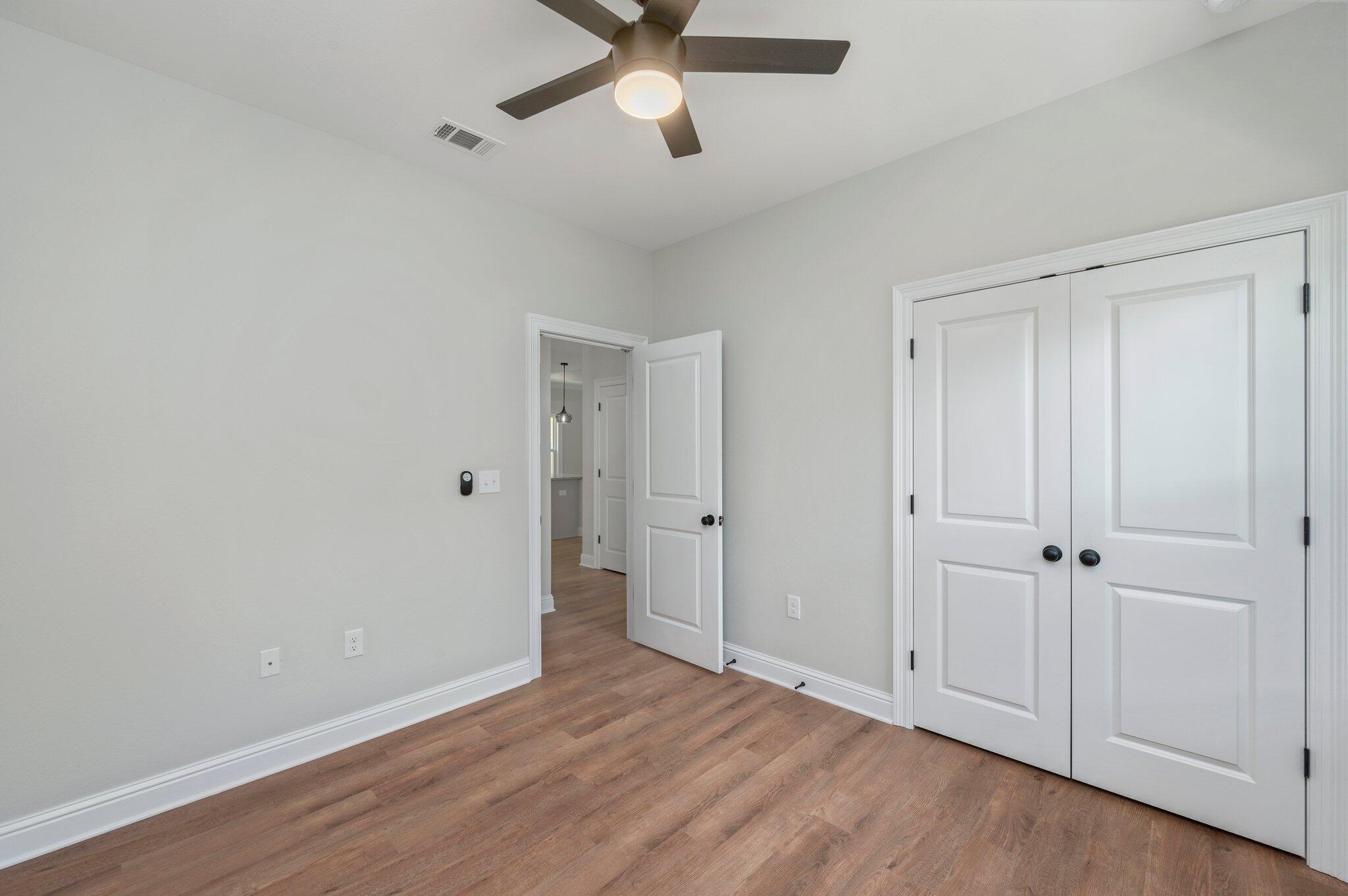 DIXON S/D - Residential Lease