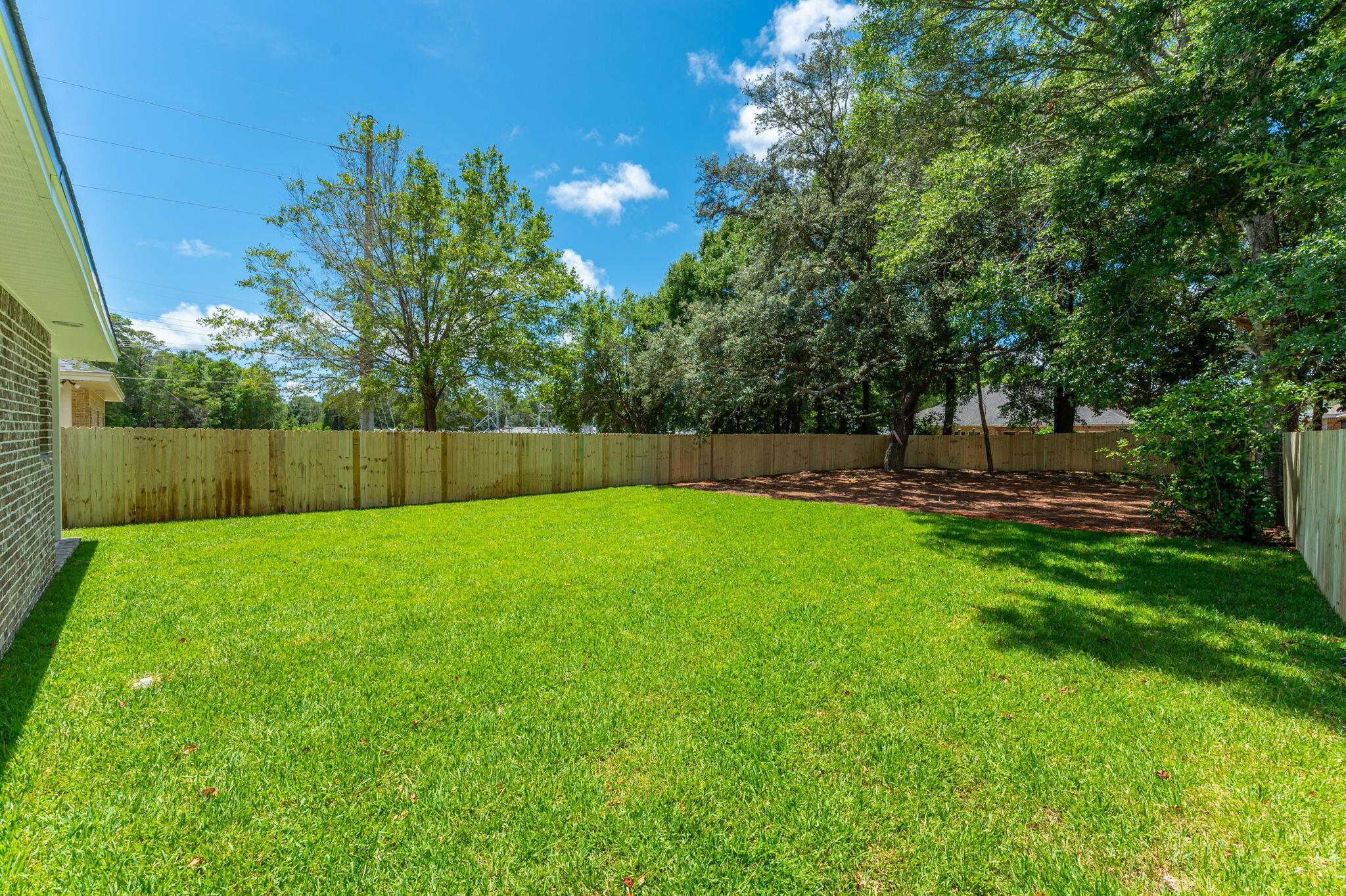 DIXON S/D - Residential Lease