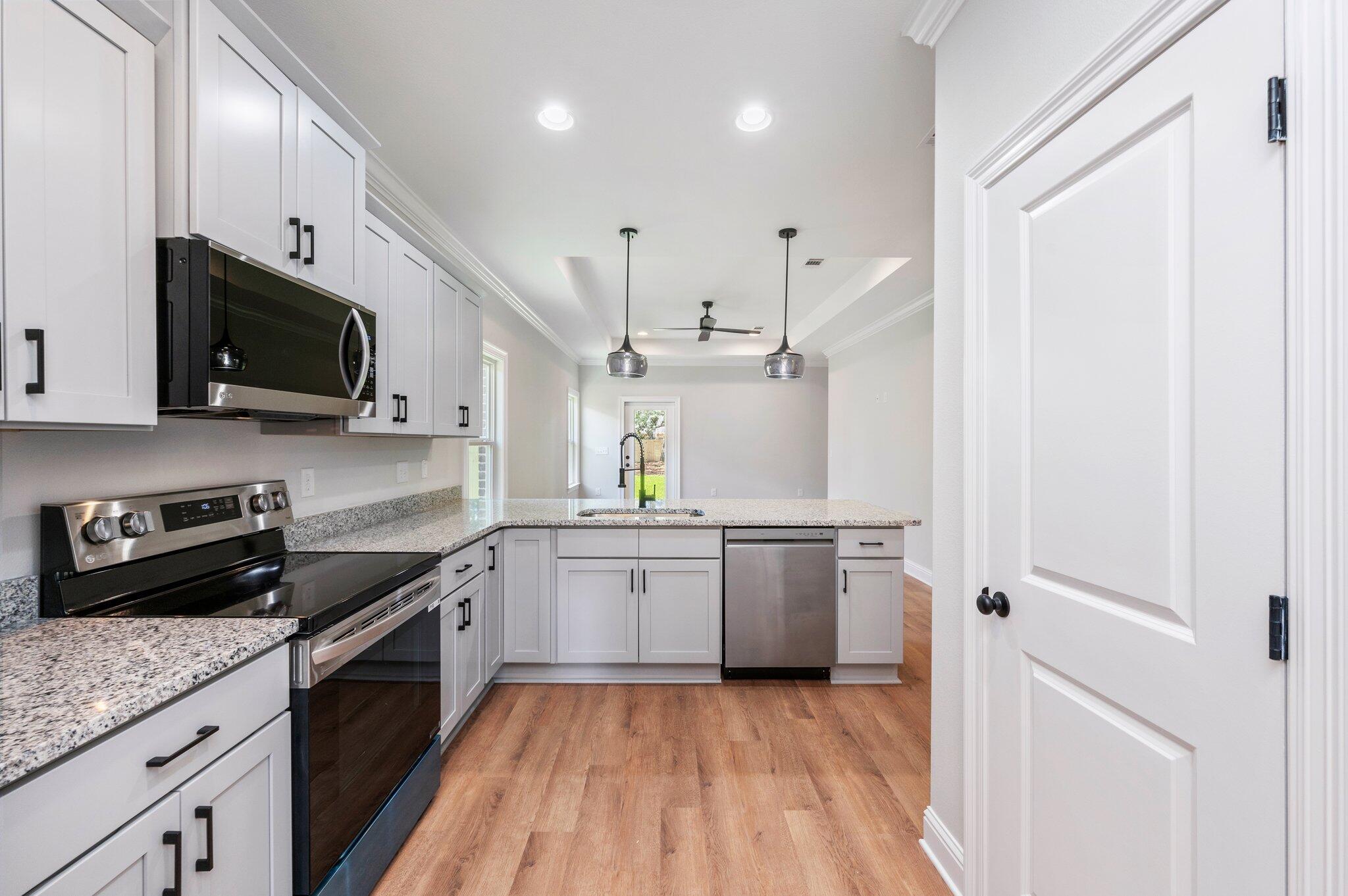 DIXON S/D - Residential Lease