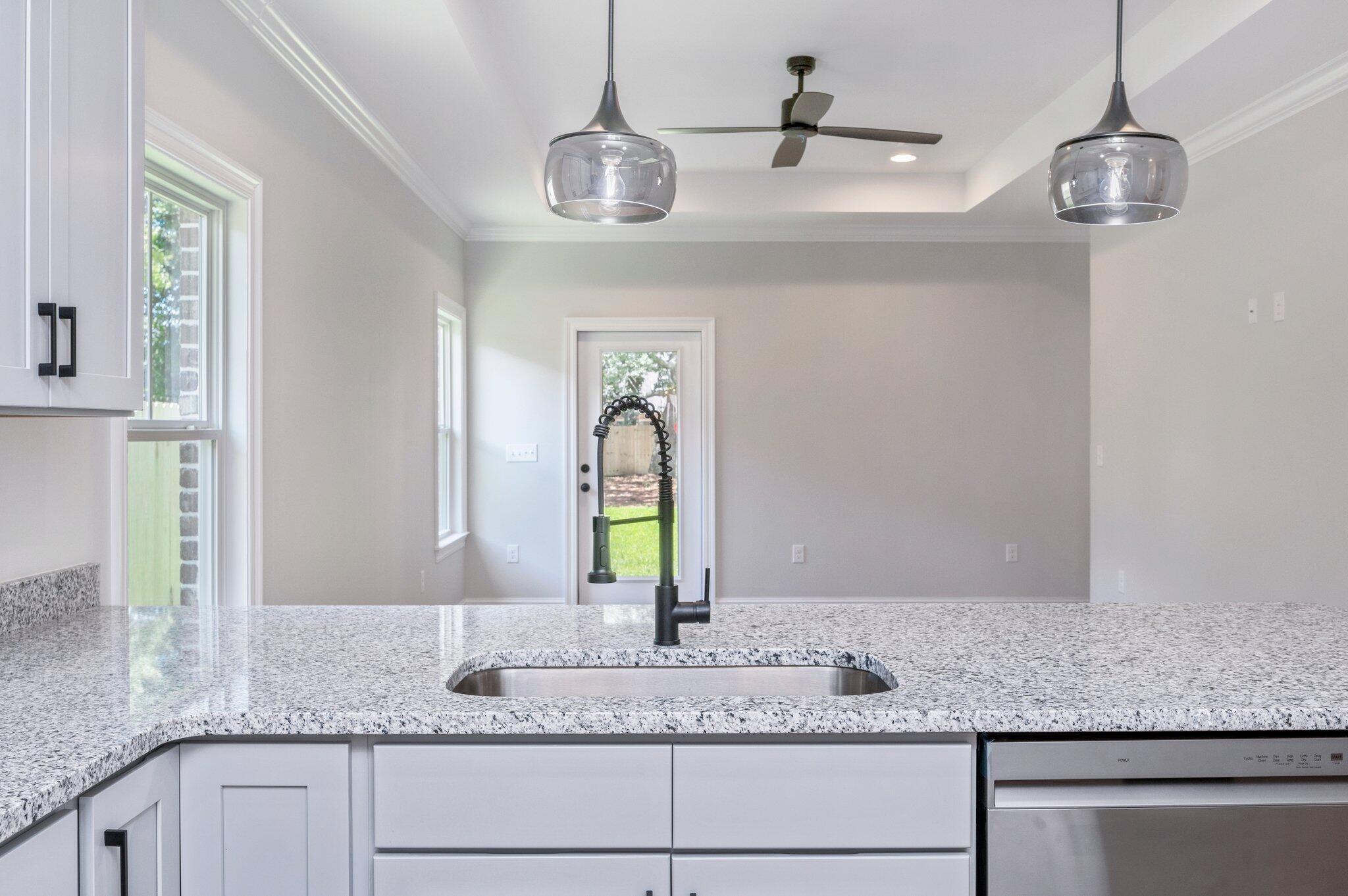 DIXON S/D - Residential Lease