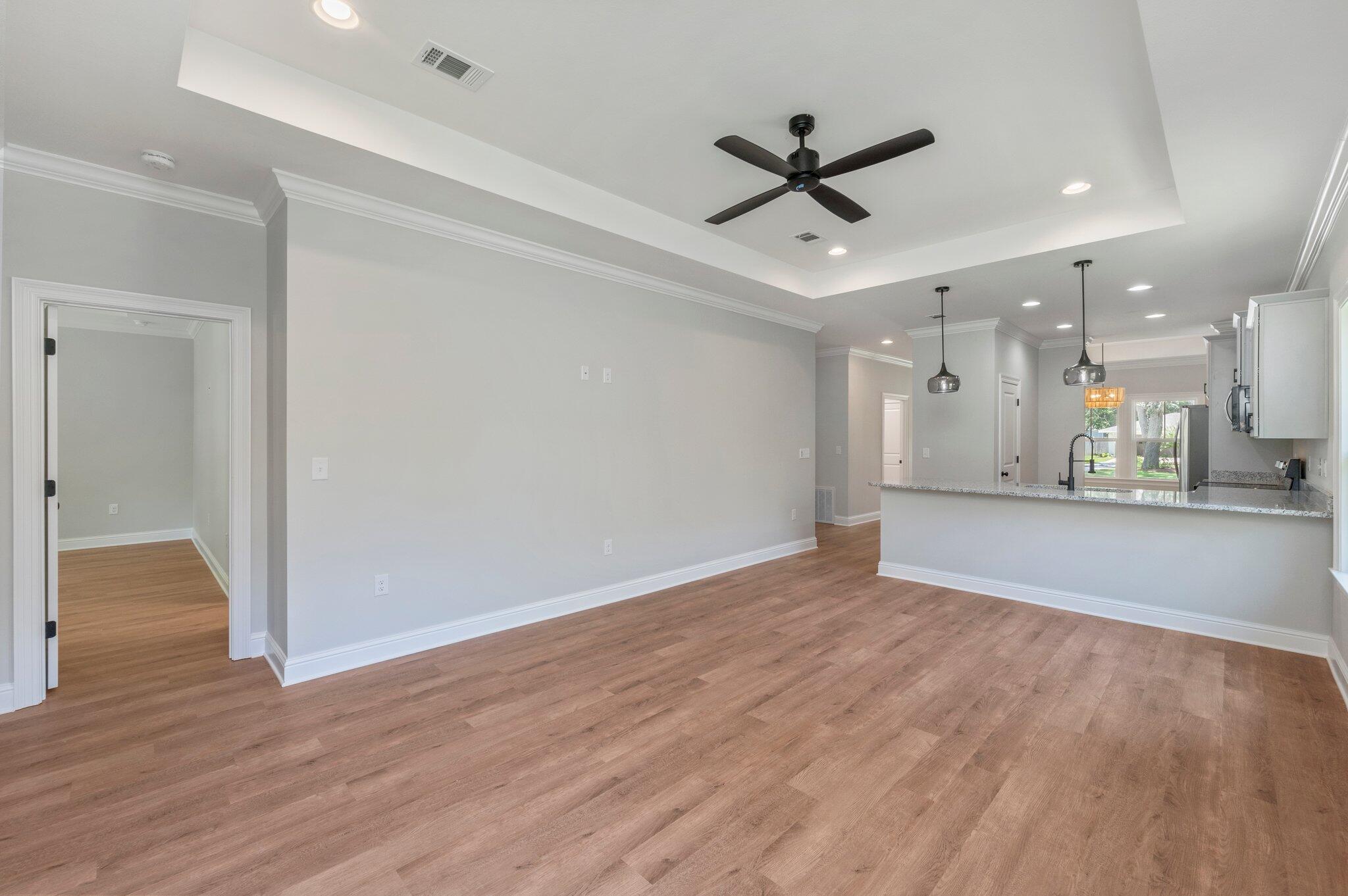 DIXON S/D - Residential Lease